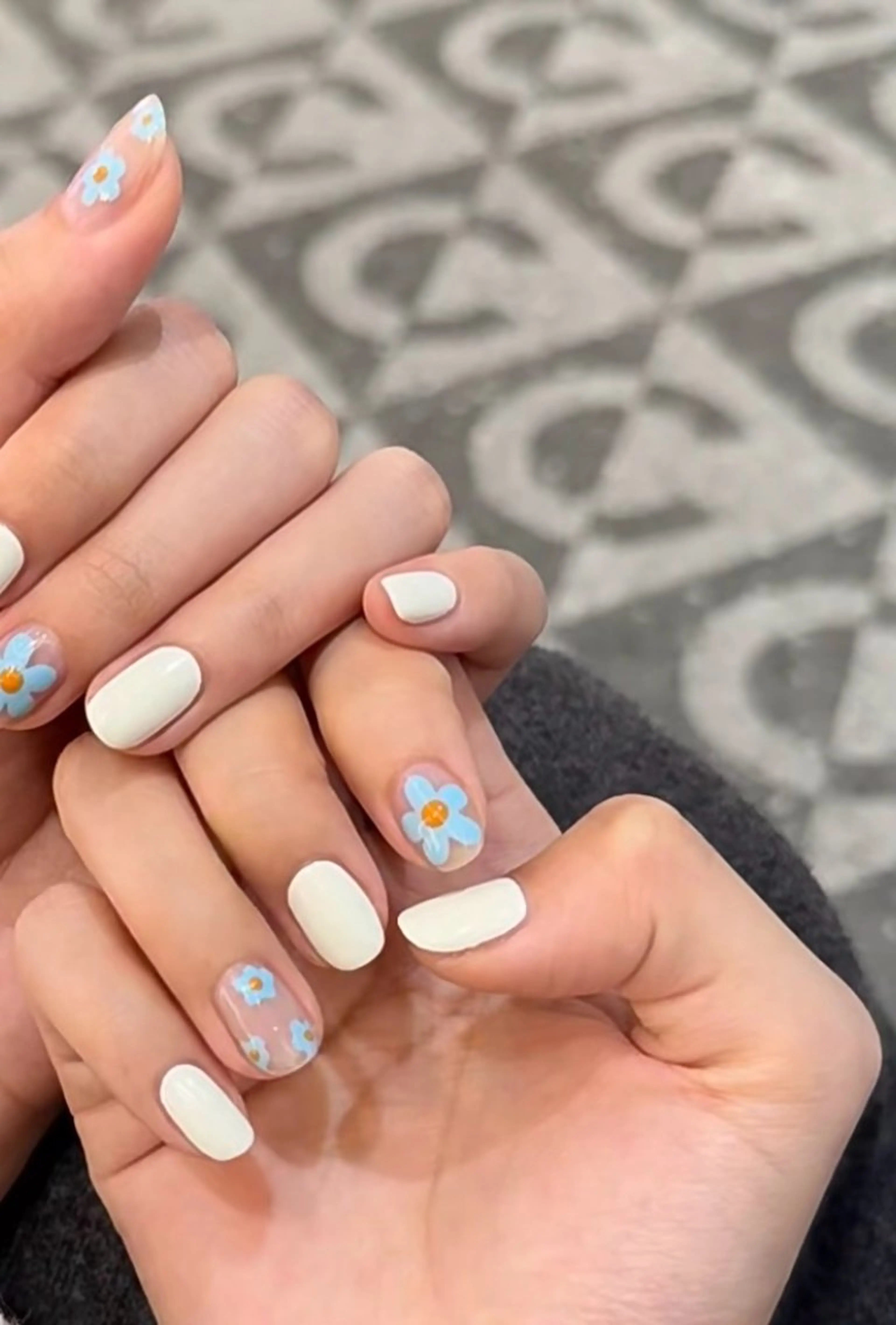 ネイル 💅E•U•B NAIL🌹所属・横浜市中区曙町 ネイルE·U·Bのネイルデザイン