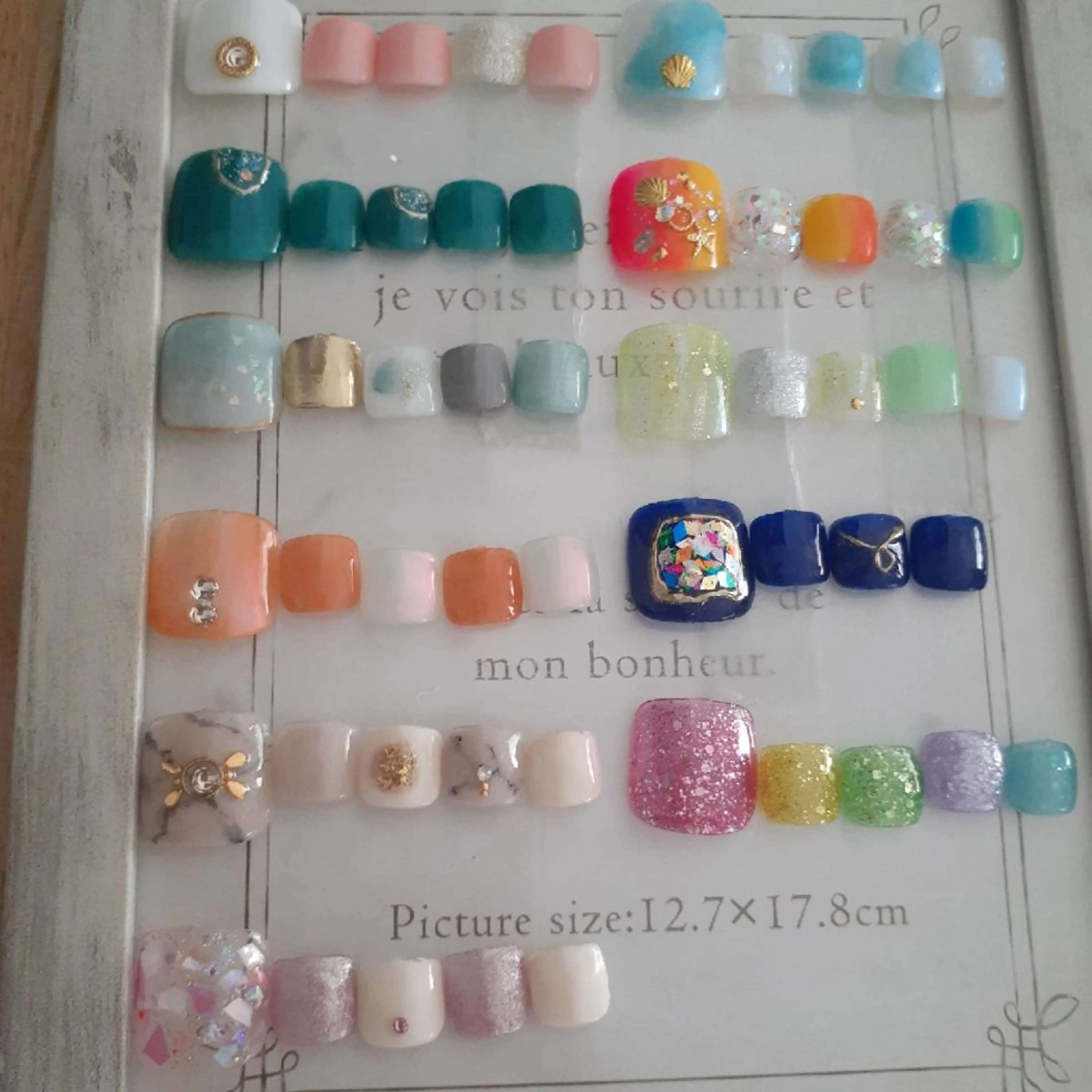 ネイル 鈴木 憂維のネイルデザイン