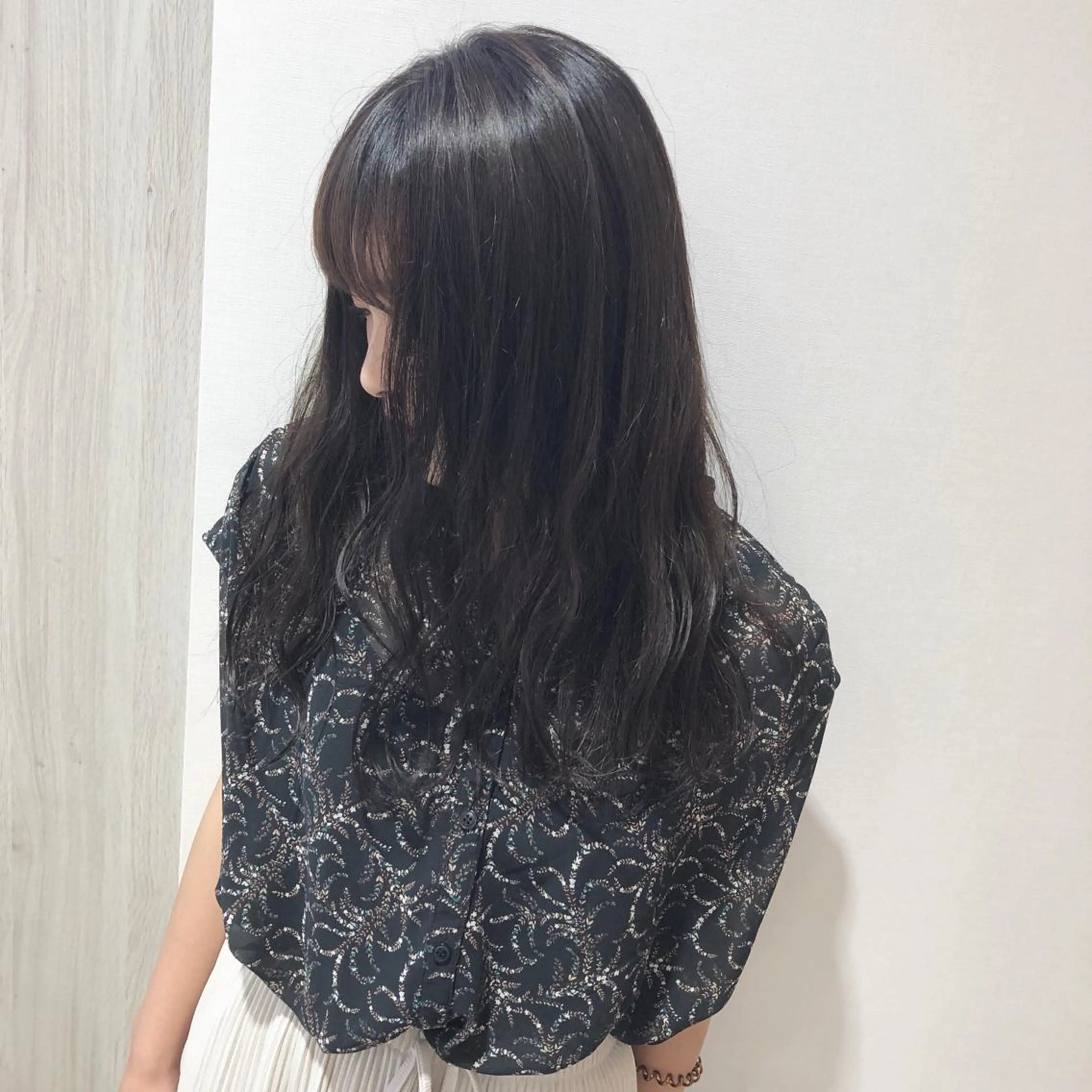 セミロング 岩瀬 翔太のヘアスタイル