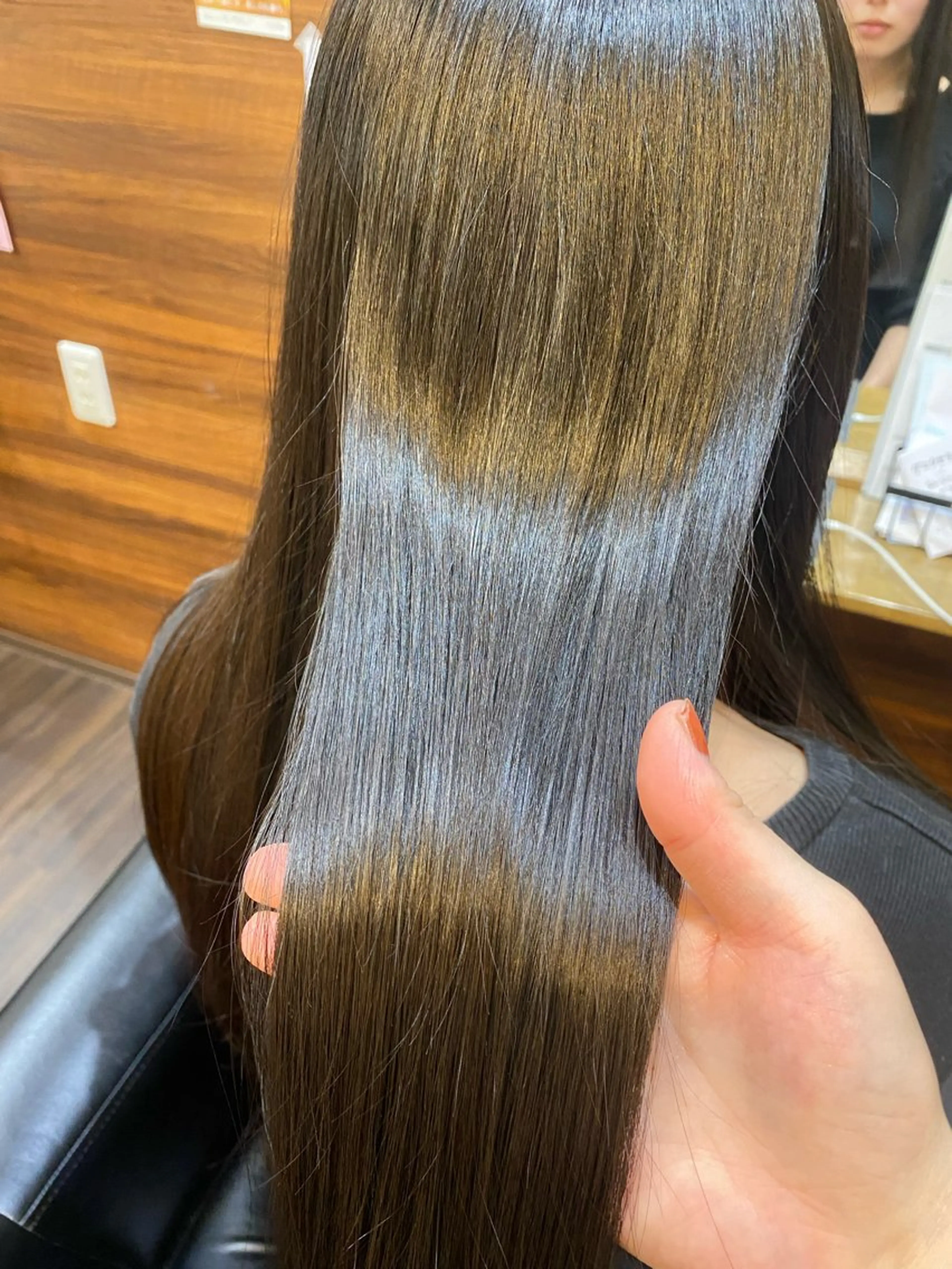 ロング 髪質改善 トリートメント 杉宮 慧美のヘアスタイル