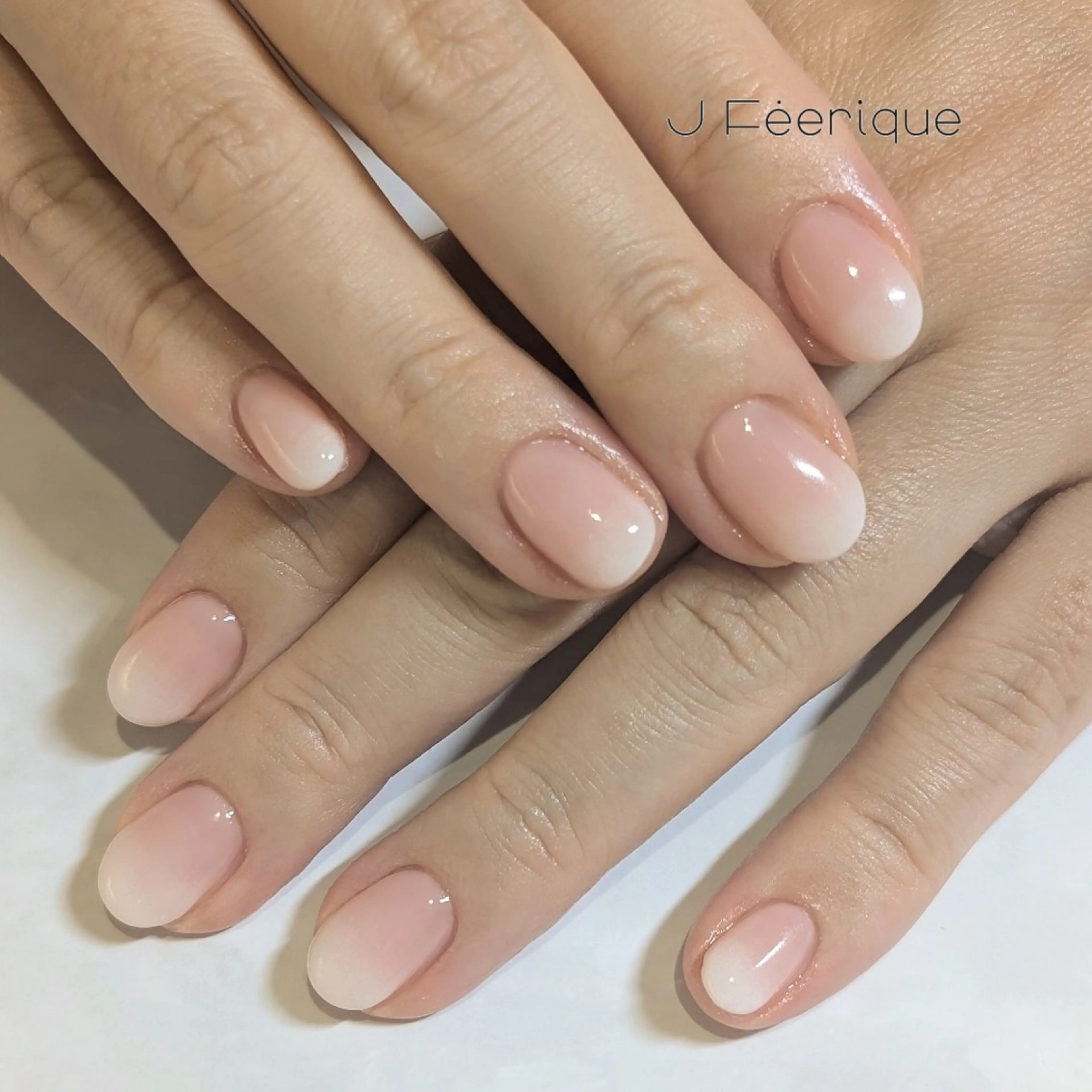 ネイル ハンドネイル ハンドケア Eri 歴8年 / 南森町ネイル💅のネイルデザイン