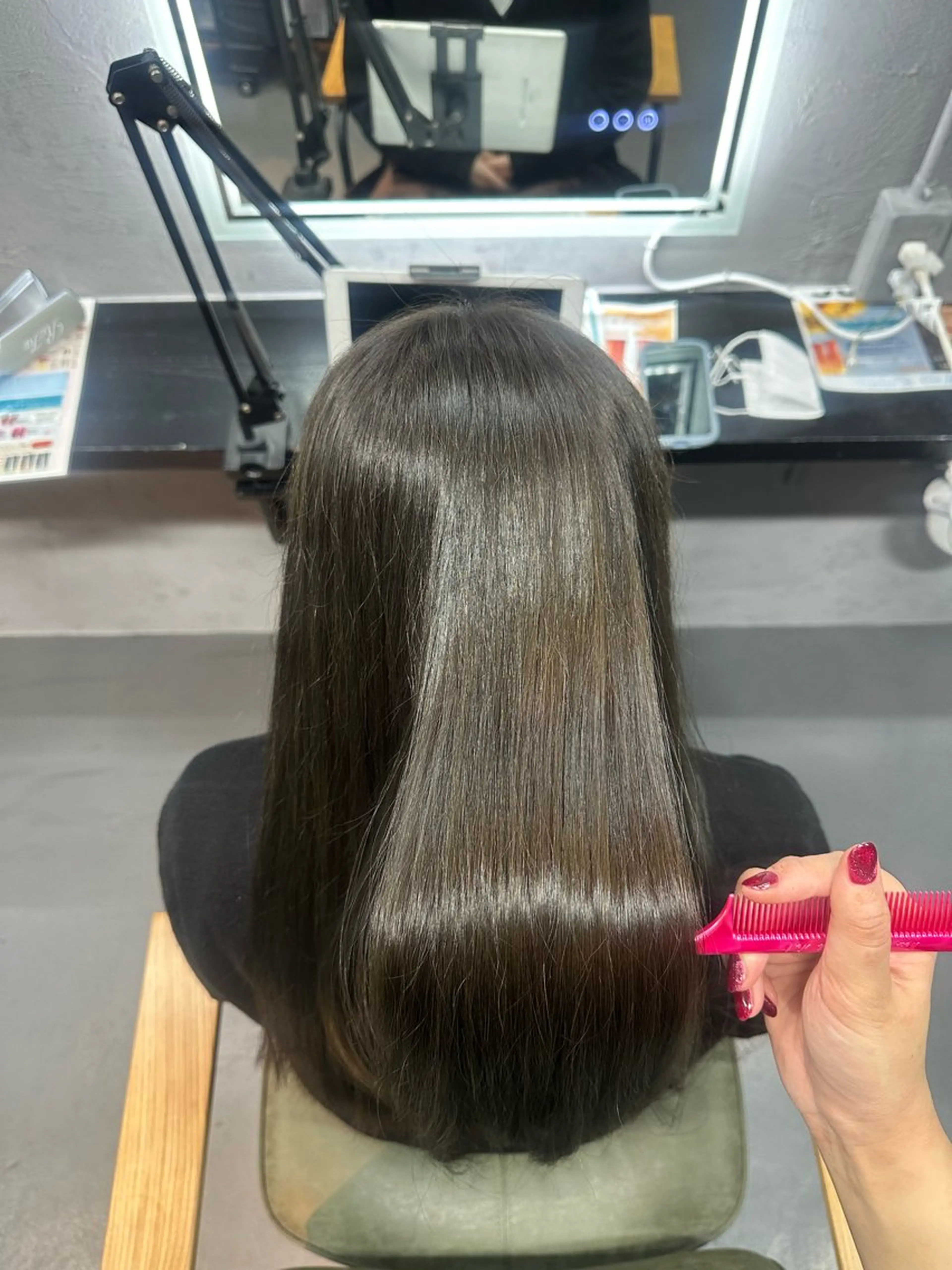 ロング 出崎 風果のヘアスタイル