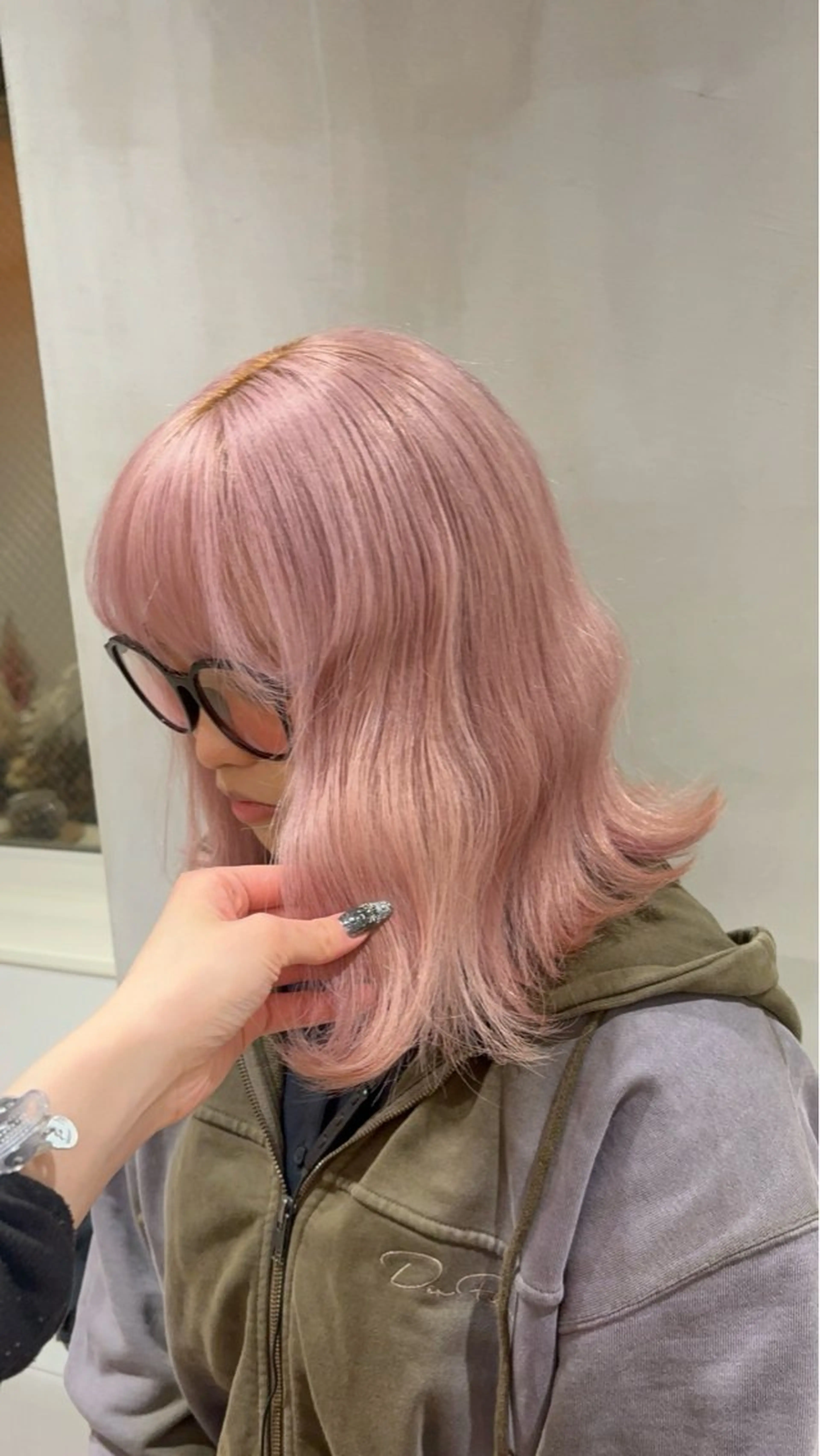 ミディアム カラー ブリーチ ケアブリーチ 顔周りカット トリートメント ヘアカラー 渋谷ハイトーン/ まぉまぉのヘアスタイル