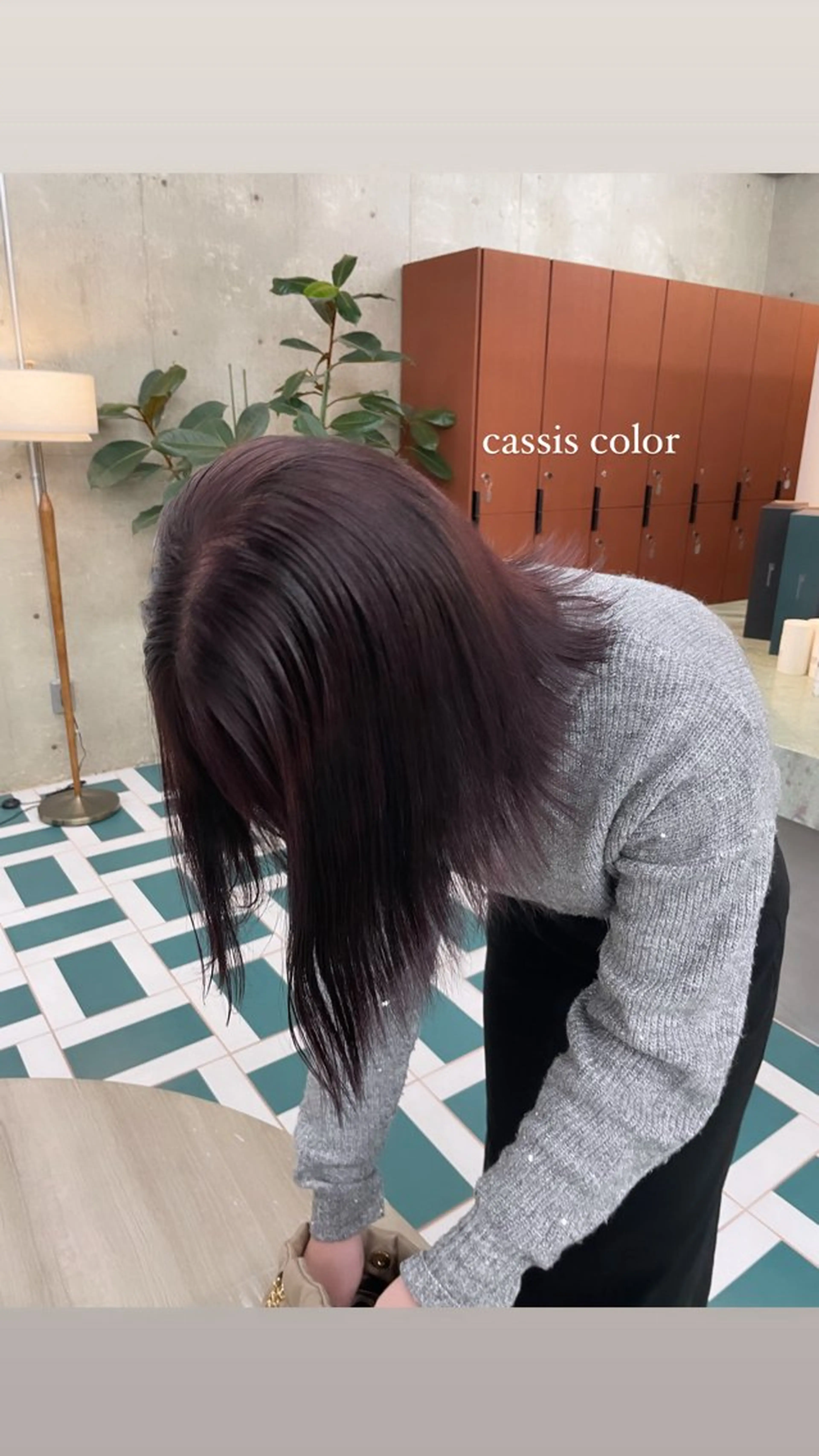 ミディアム ボブ/ハイトーン YUIのヘアスタイル