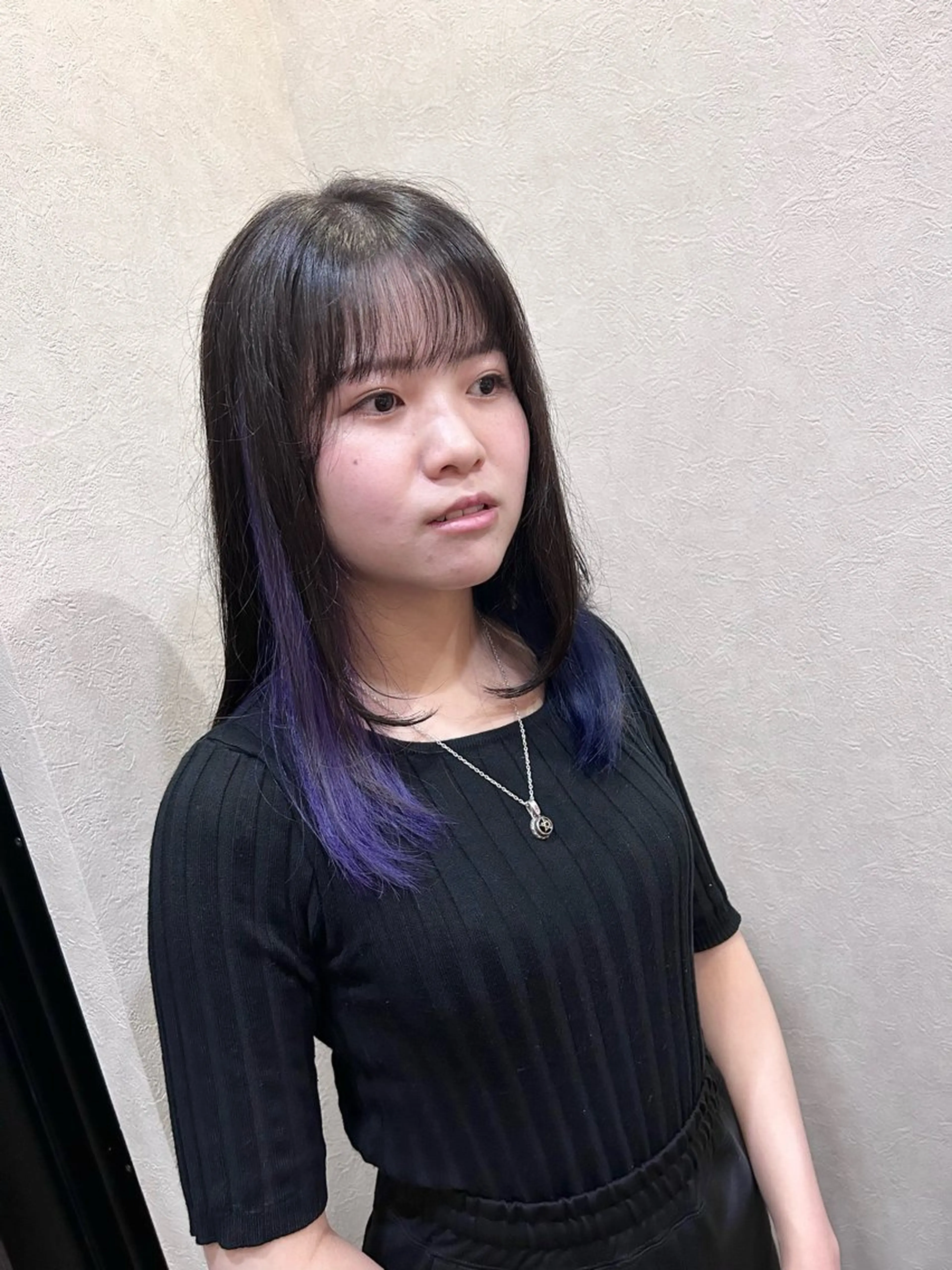 セミロング カラー 井手 孔介のヘアスタイル