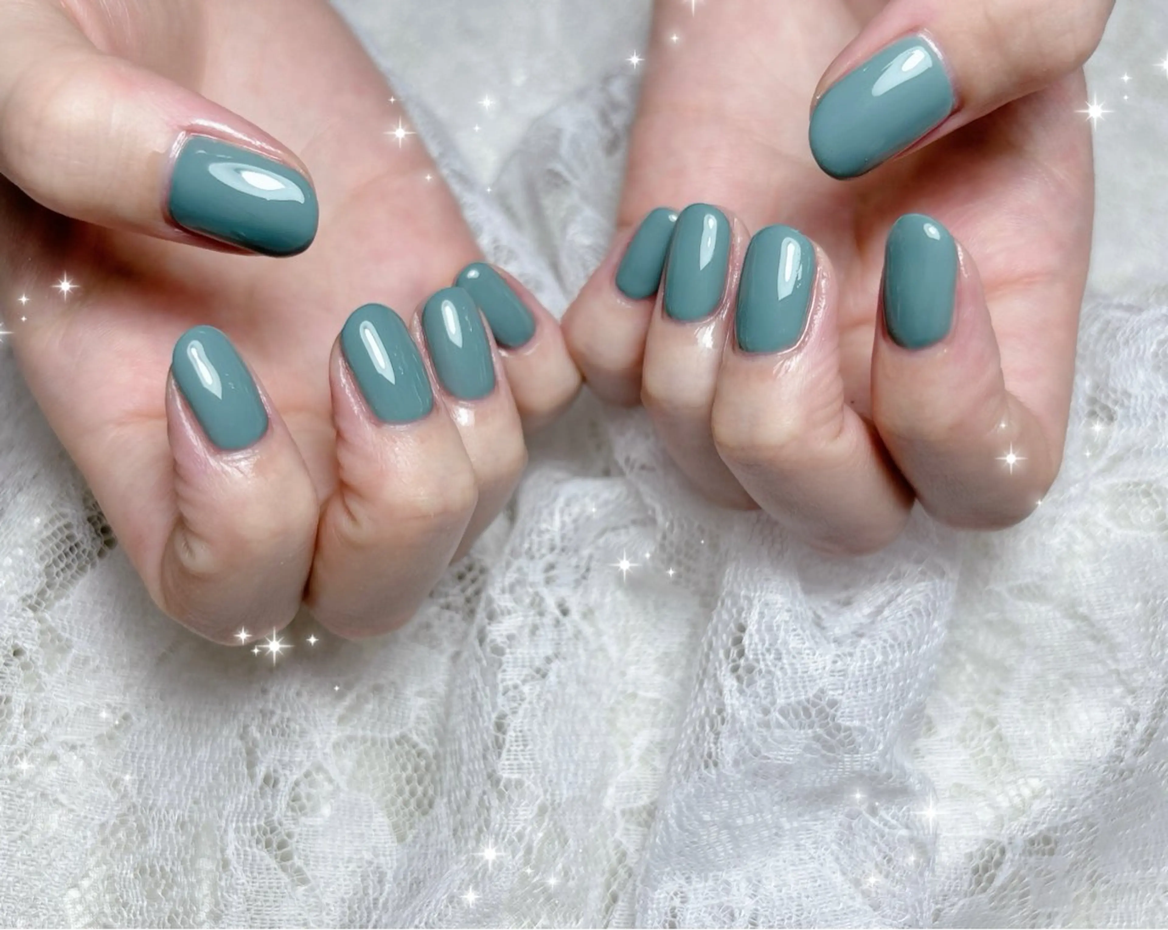 ネイル グリーン FLARE NAIL フレアネイルのネイルデザイン