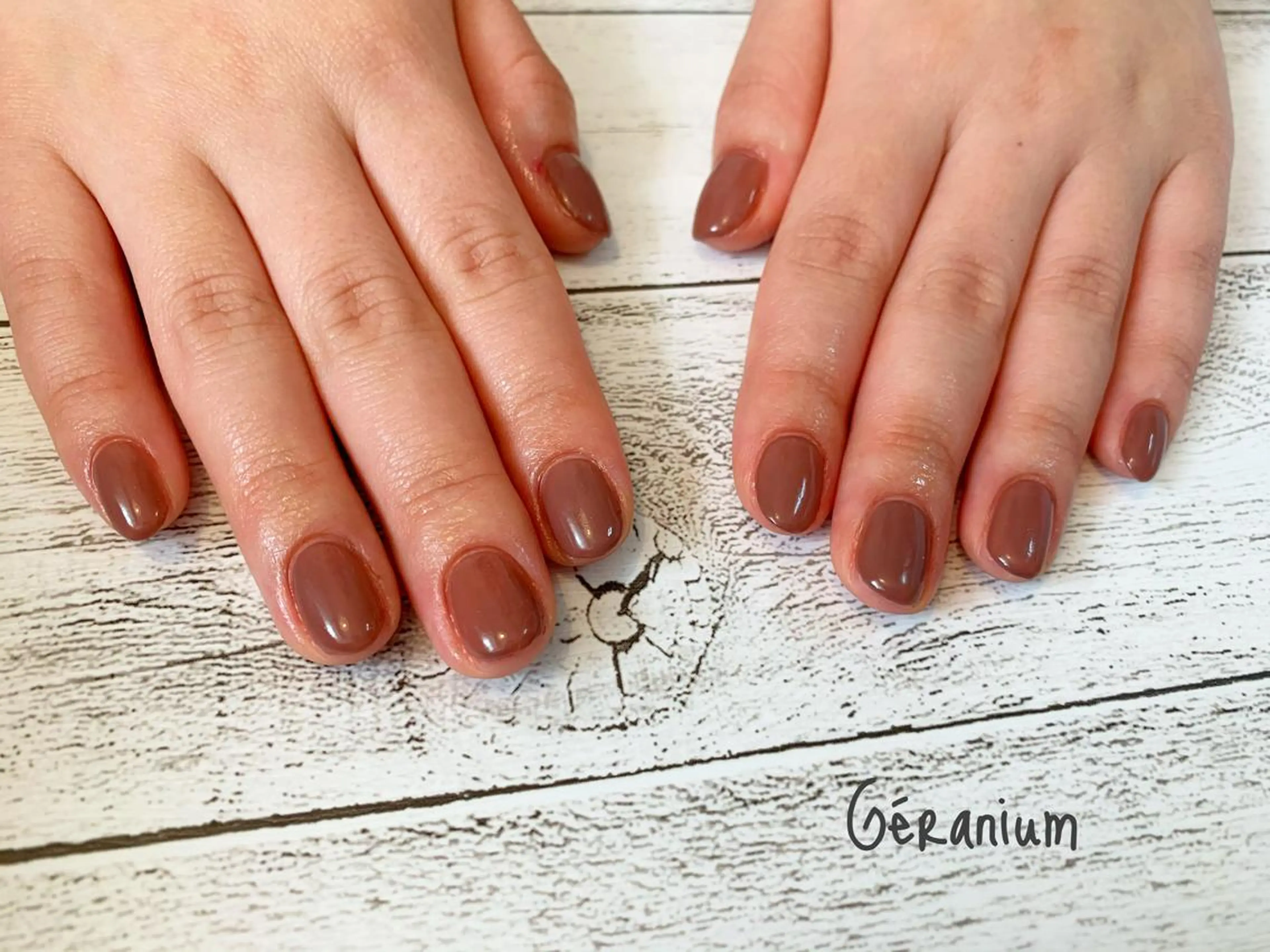 ネイル ブラウン フットネイル GéRanium Harukaのネイルデザイン