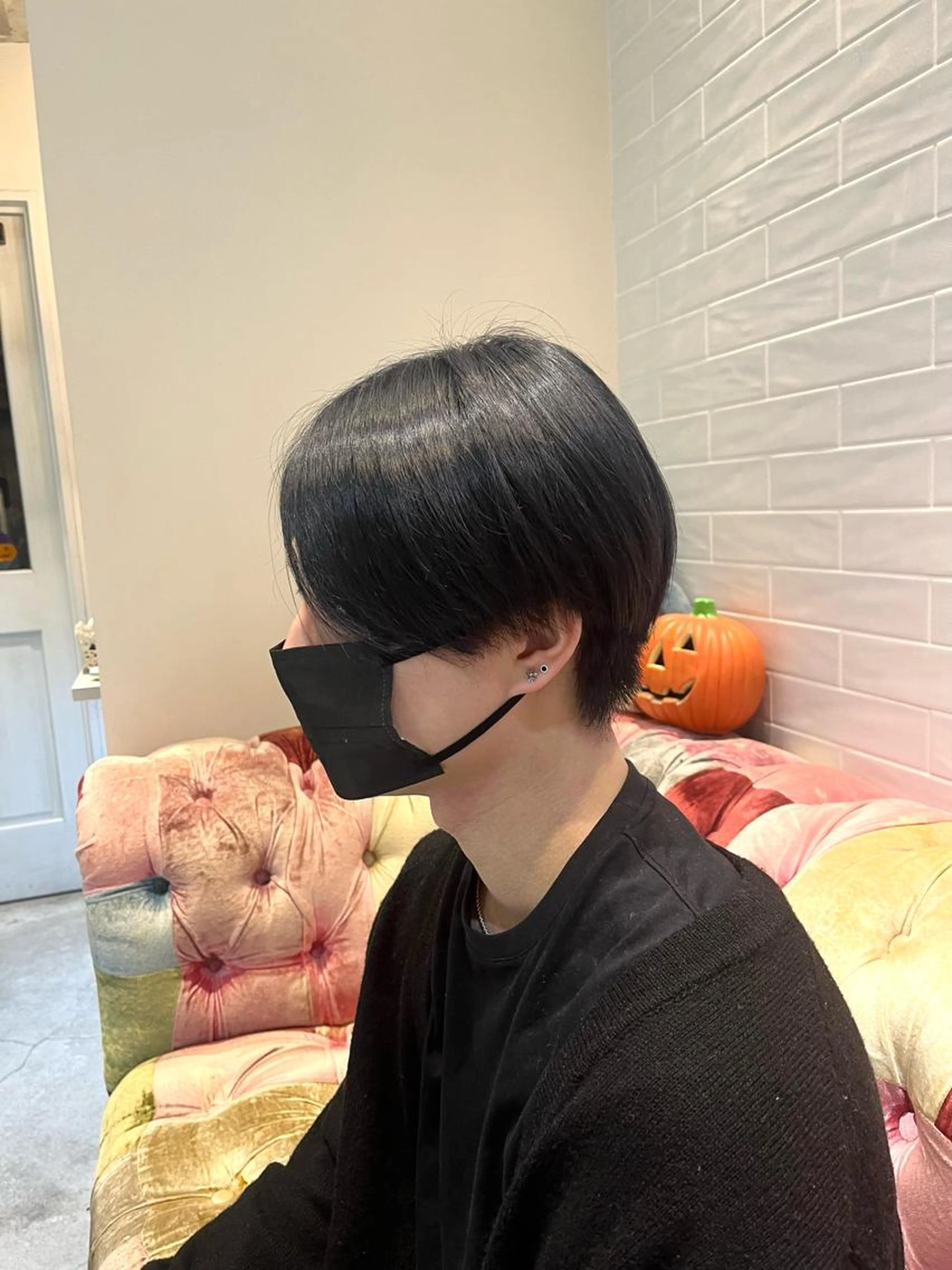 🖤黒染め不使用ブラックカラー🖤＆カット　ブリーチ毛の方でも安心！ブルーブラック、ダークグレーの写真