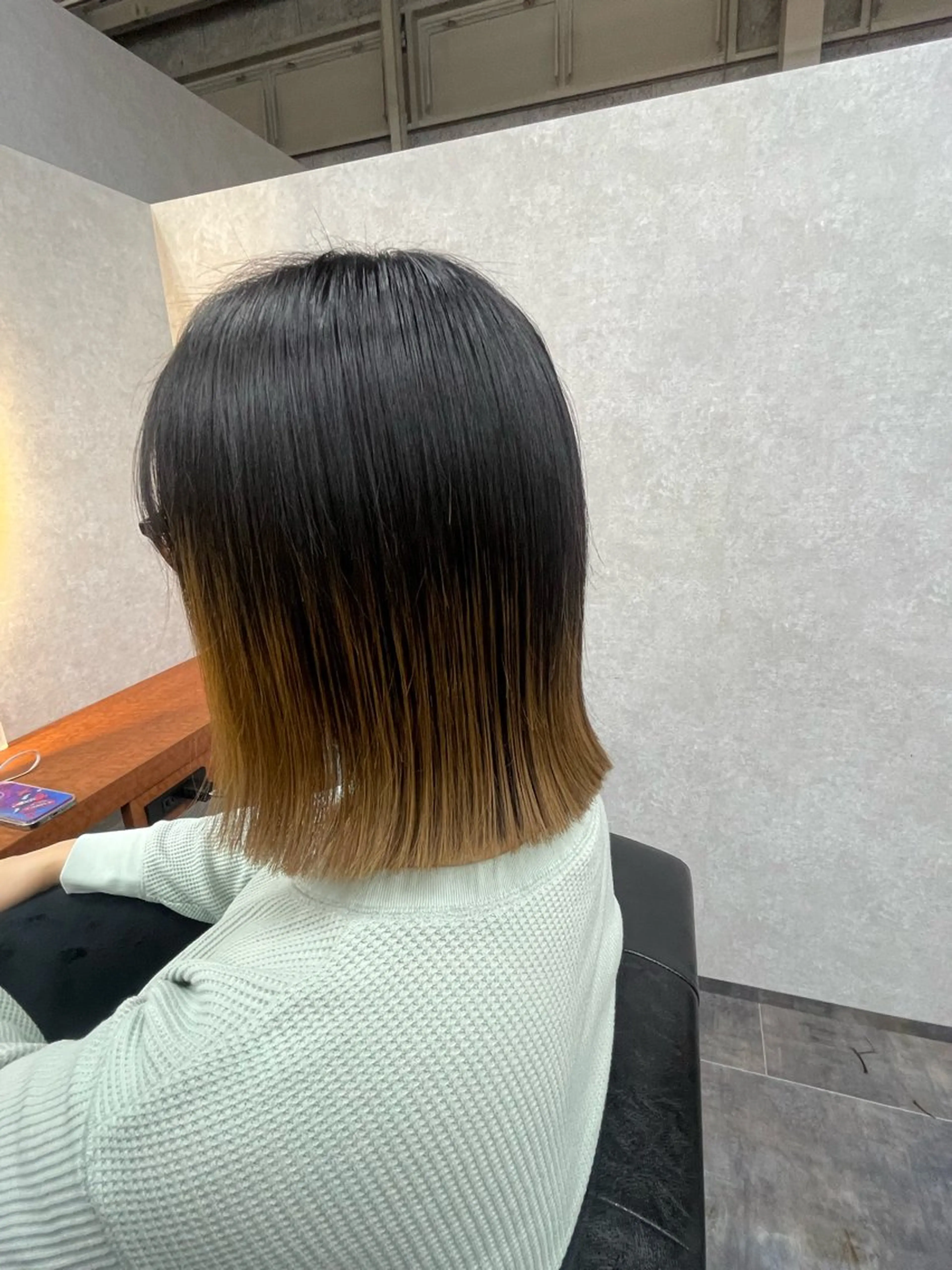 ミディアム 佐藤 菜穂のヘアスタイル