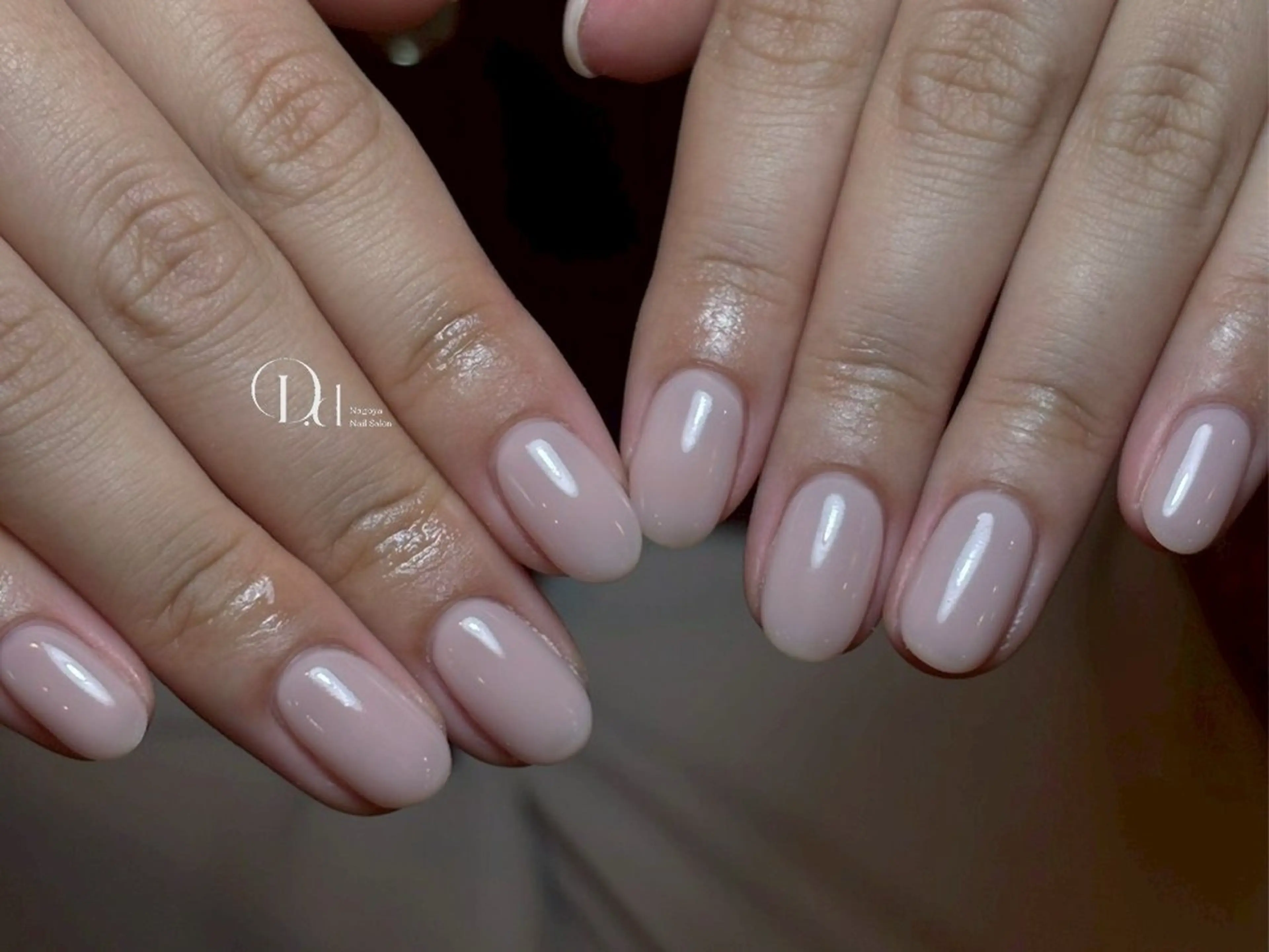 ネイル 長さ出し ジェルネイル 韓国ネイル マグネットネイル 持ち込み ハンドネイル D.d Harukaのネイルデザイン