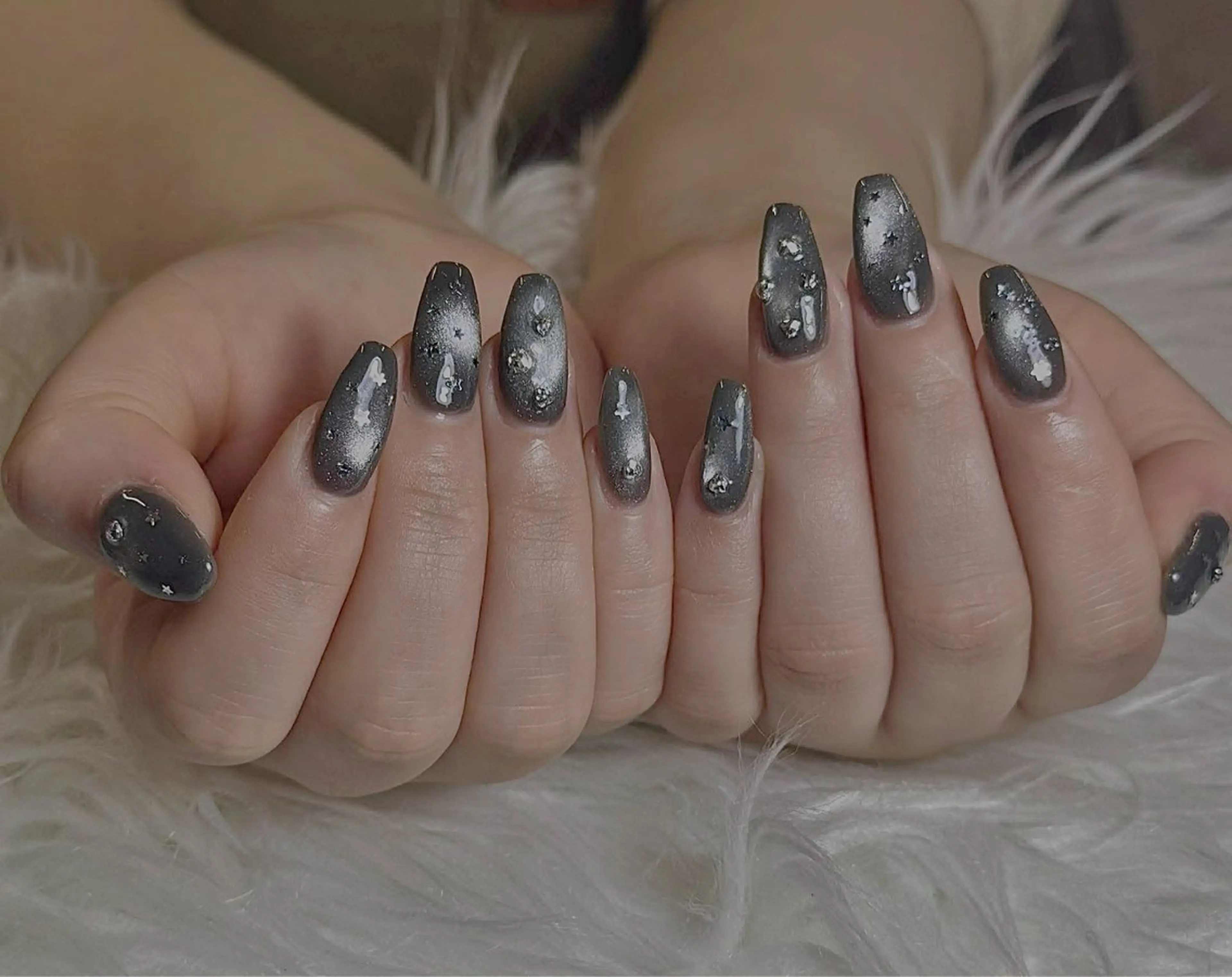 ネイル フレンチネイル ジェルネイル マグネットネイル 持ち込み ニュアンスネイル ハンドネイル Na minのネイルデザイン