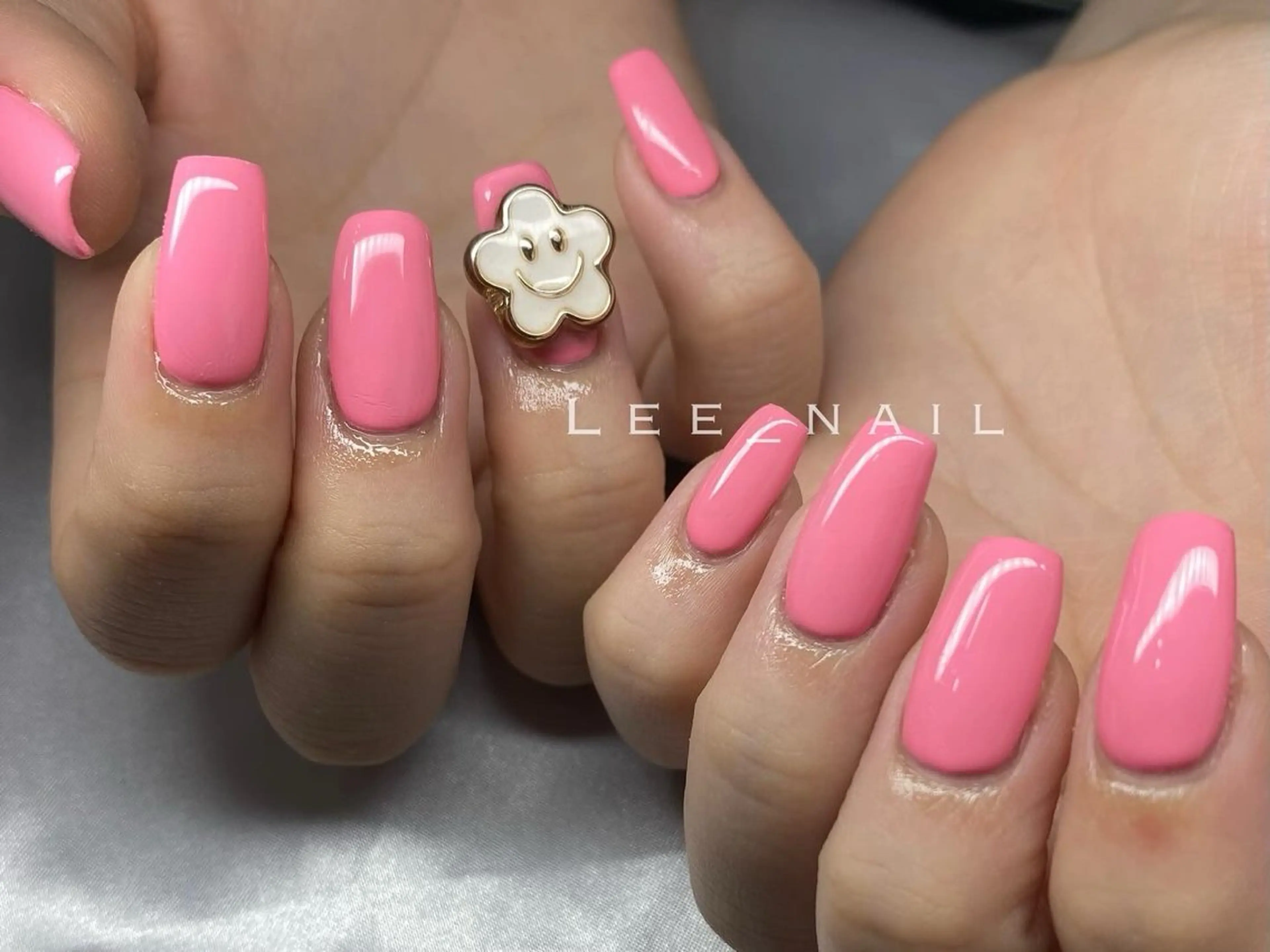 ネイル ワンカラーネイル ハンドネイル Lee_ nailのネイルデザイン