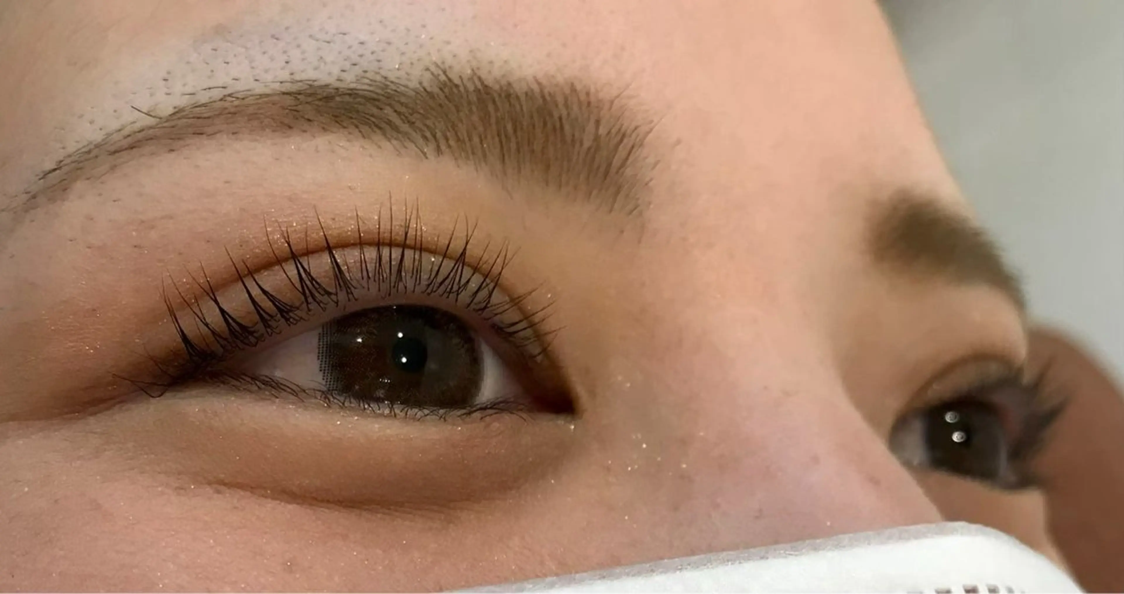 マツエク・マツパ MODE K's 松原 MIKUのヘアスタイル