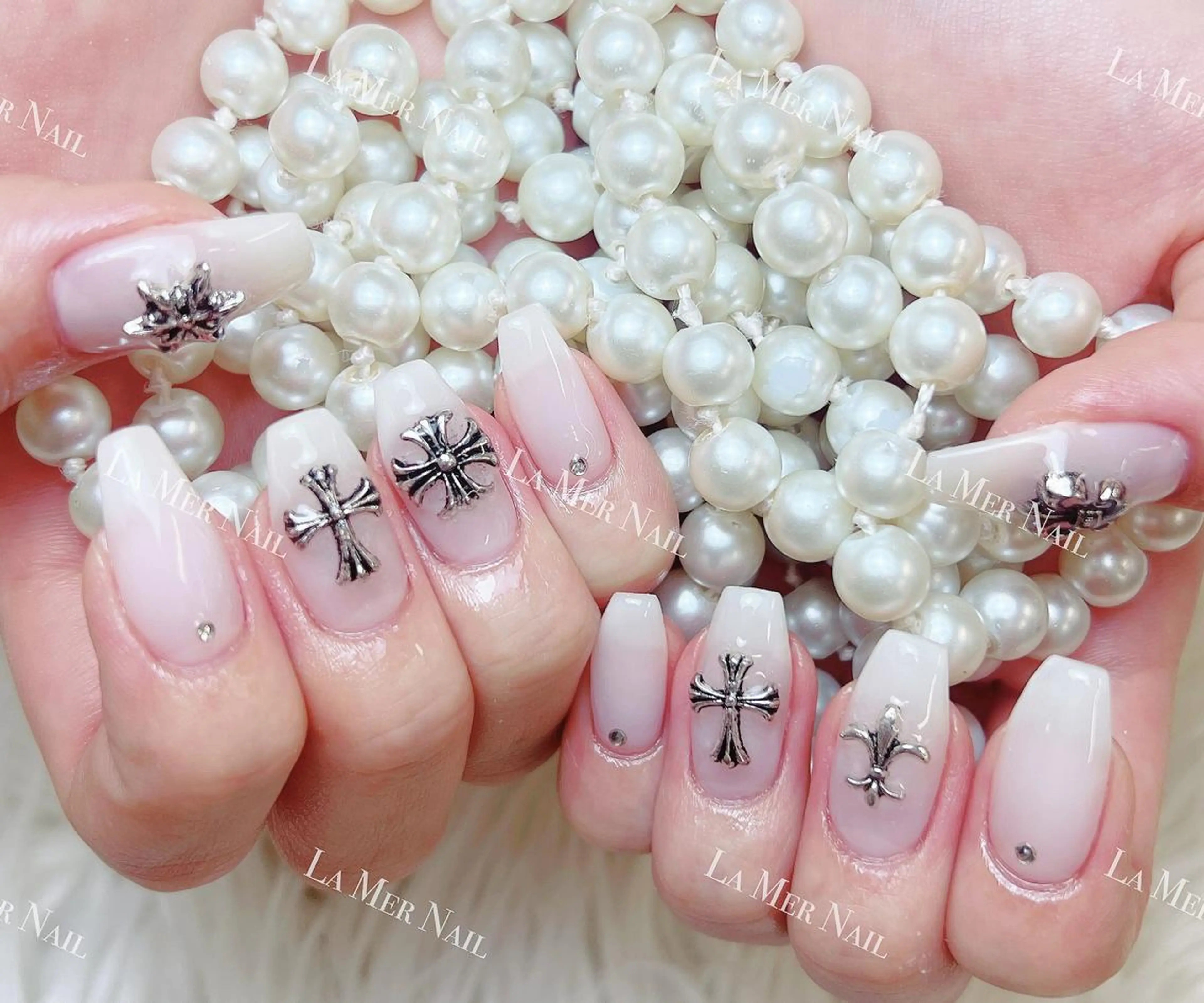 ネイル hikikibyee ♡のネイルデザイン