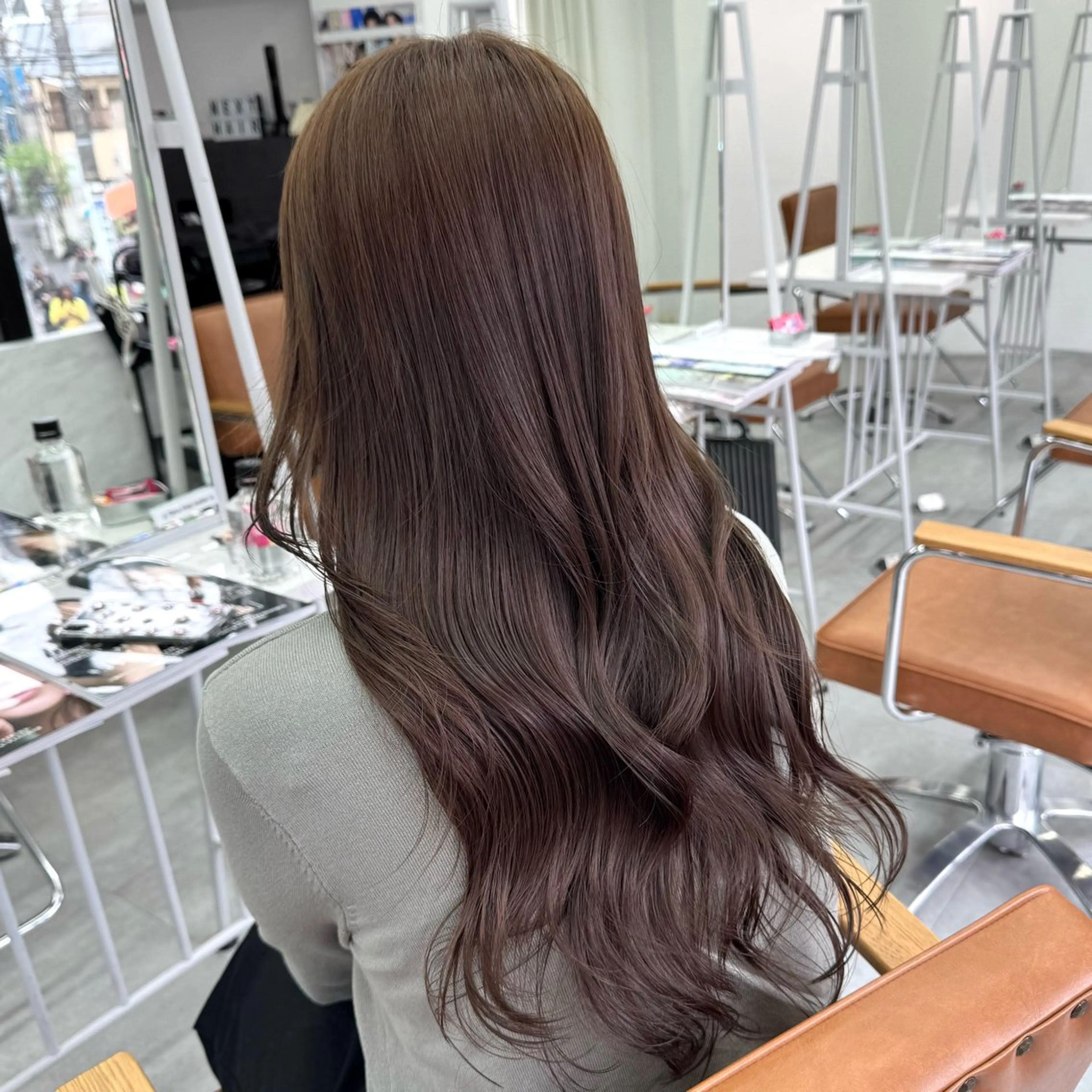 ロング カラー ヘアアレンジ ヘアカラー ブリーチなしカラー /新百合ヶ丘/安形翔のヘアスタイル