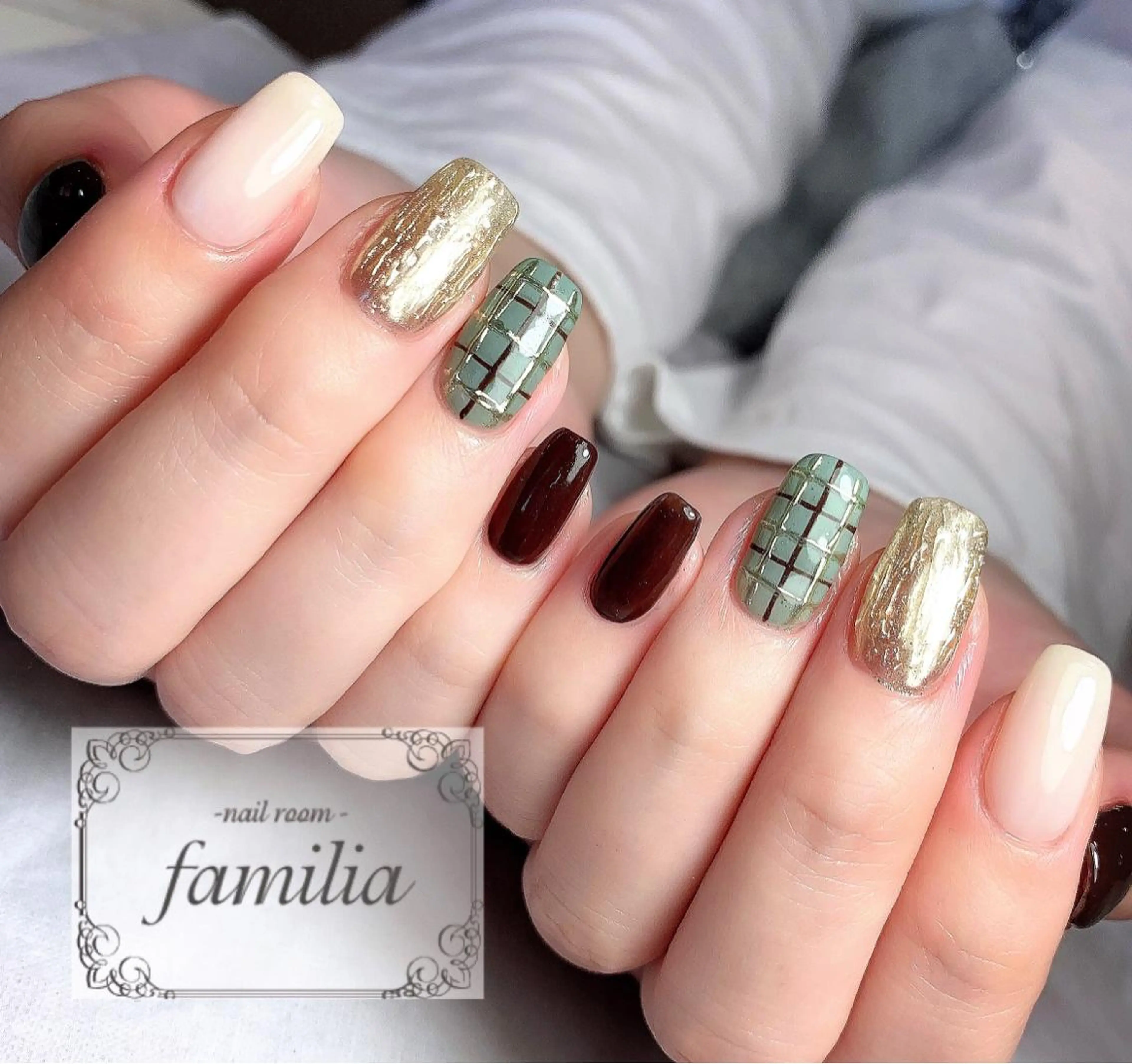 ネイル -nailroom- familiaのネイルデザイン