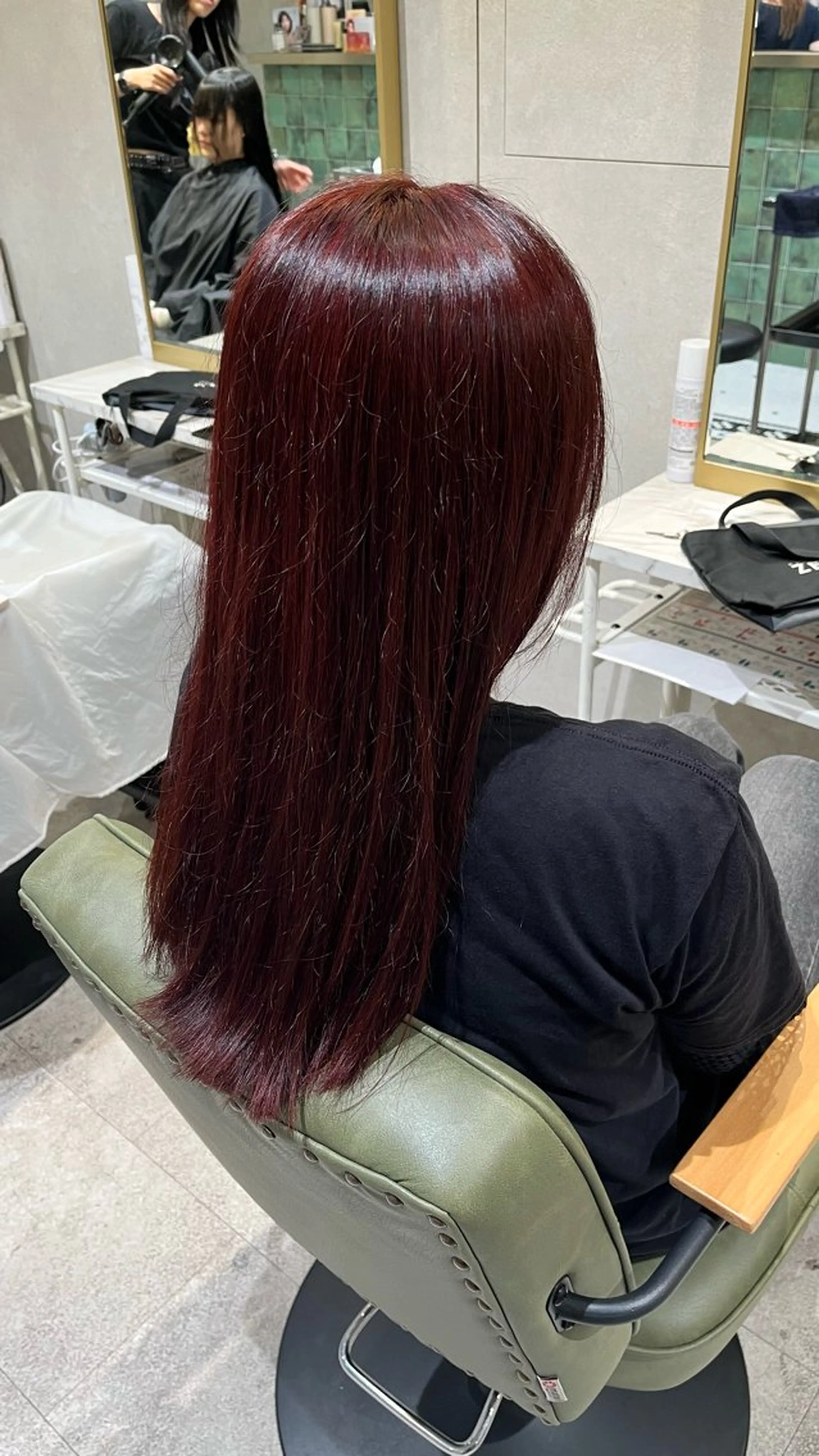 ロング カラー 新宿/ヘアカラー AiNAのヘアスタイル