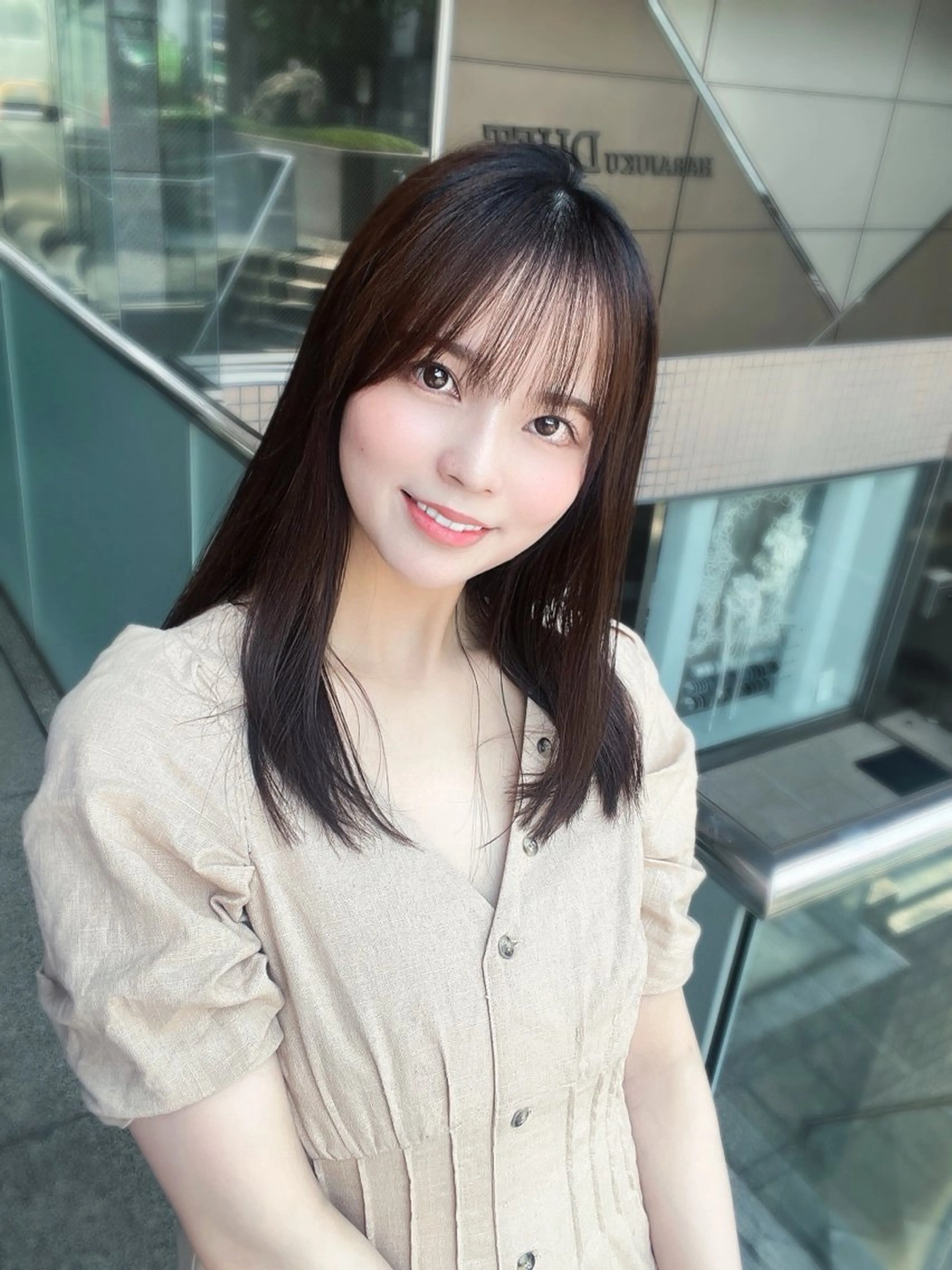 ミディアム 中顔面短縮 顔まわり新田大翔のヘアスタイル