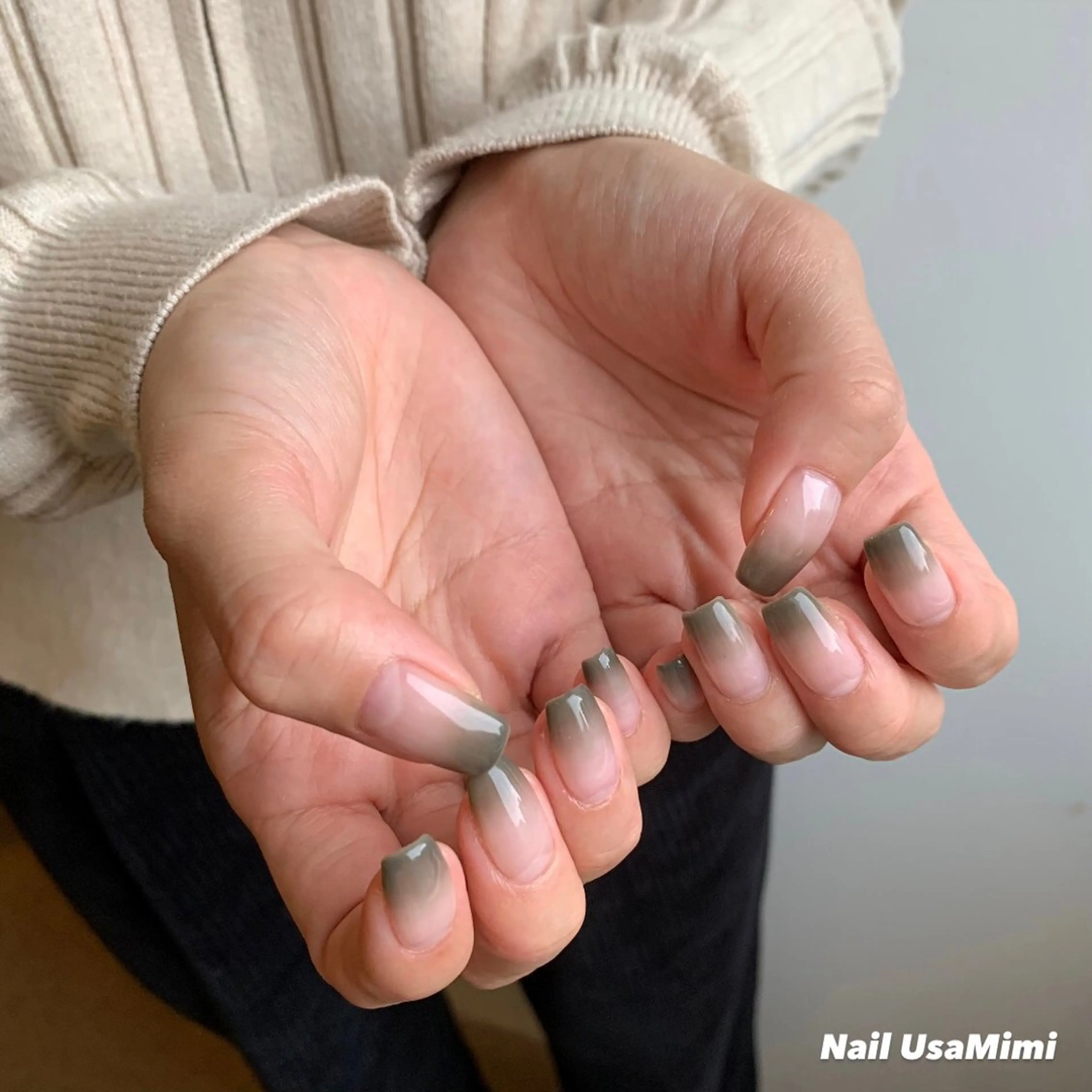 ネイル ジェルネイル マグネットネイル 持ち込み ワンカラーネイル パラジェル 本町ネイルNail UsaMimiのネイルデザイン