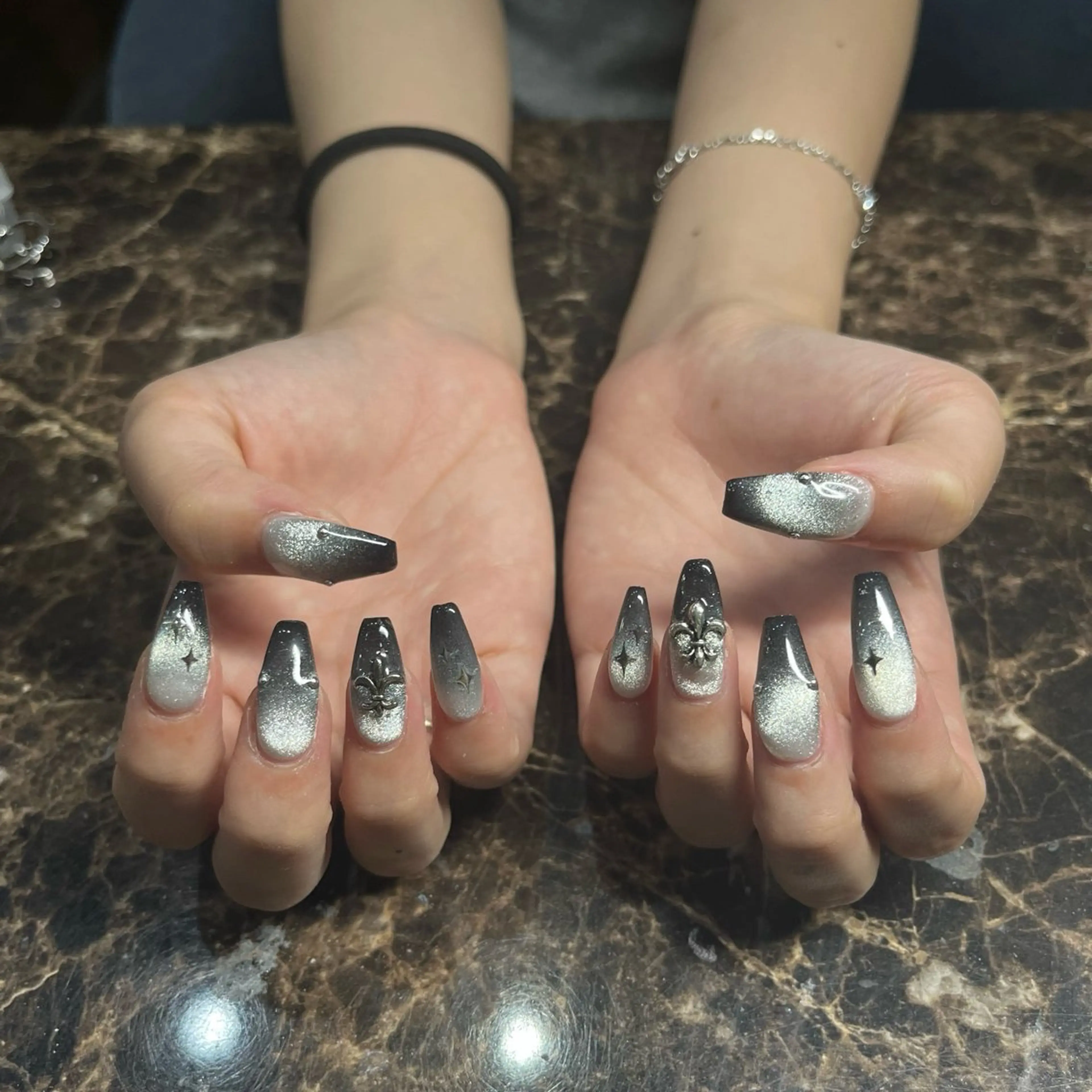 ネイル ハンドネイル IROHA nail Ami🐊🎀のネイルデザイン