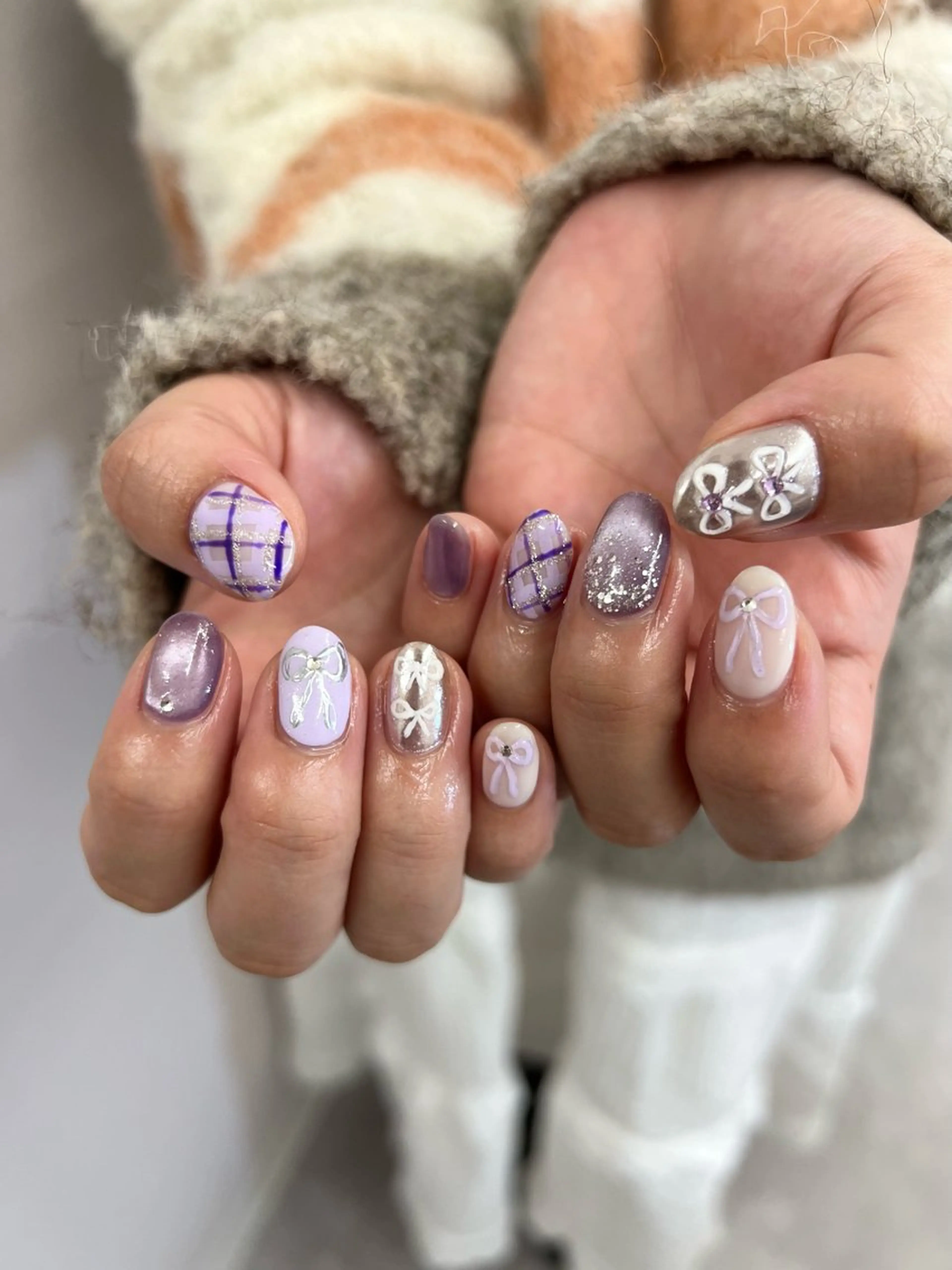 ネイル フレンチネイル ジェルネイル マグネットネイル パラジェル パープル ハンドネイル ハンドケア Bana_ Nailのネイルデザイン