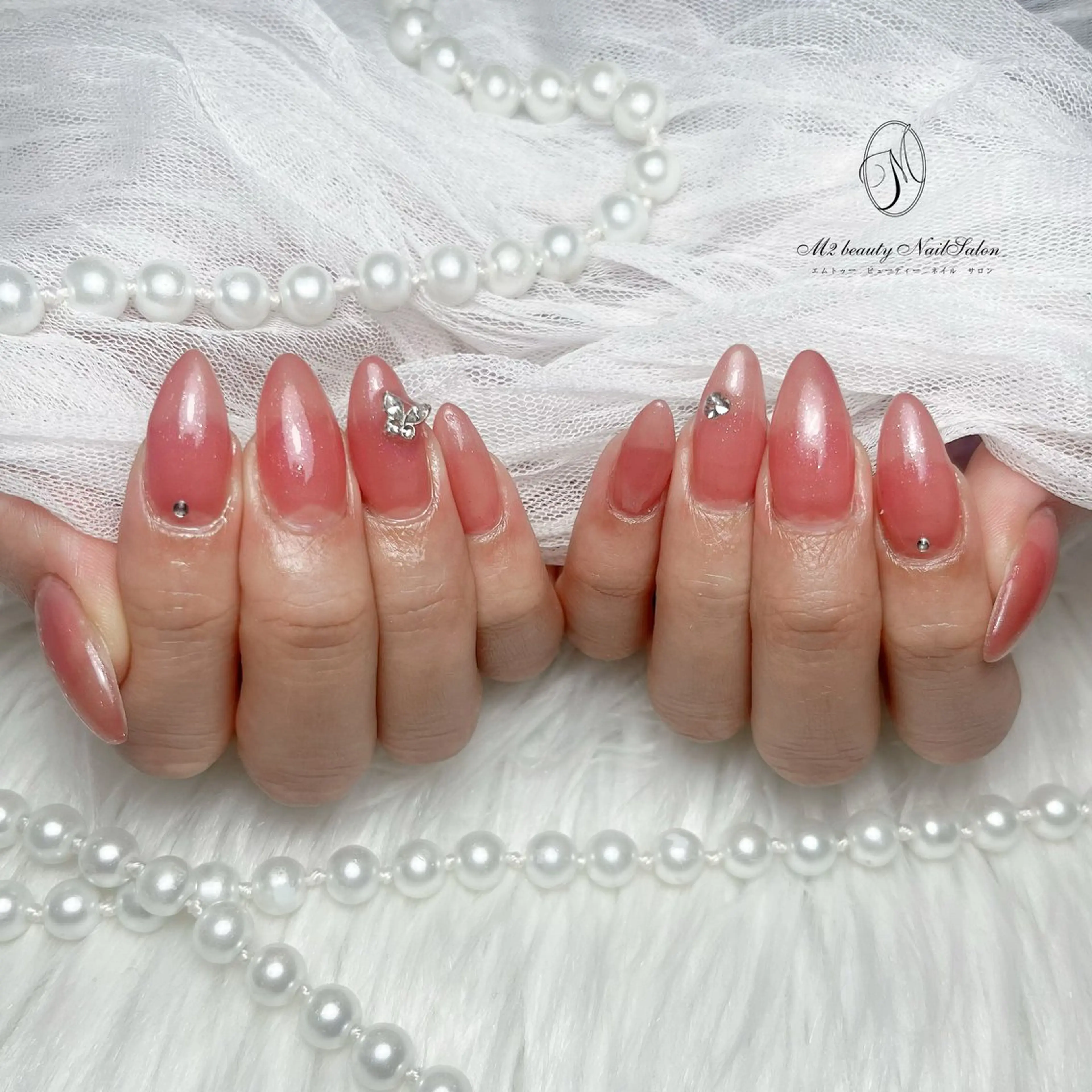 ネイル ハンドネイル M2 BEAUTY Marieのネイルデザイン