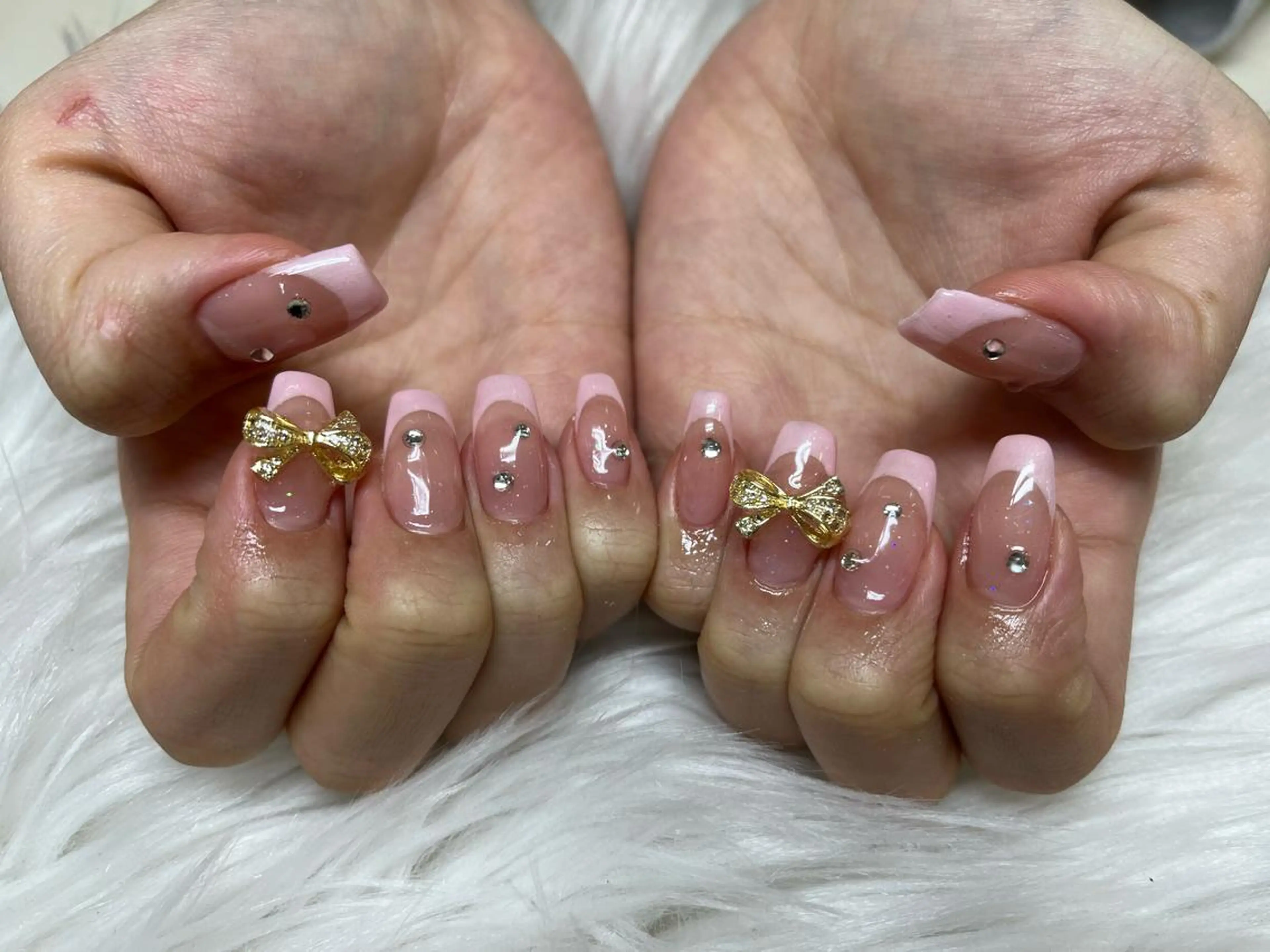 ネイル ハンドネイル SOARE🤍 🤍のネイルデザイン