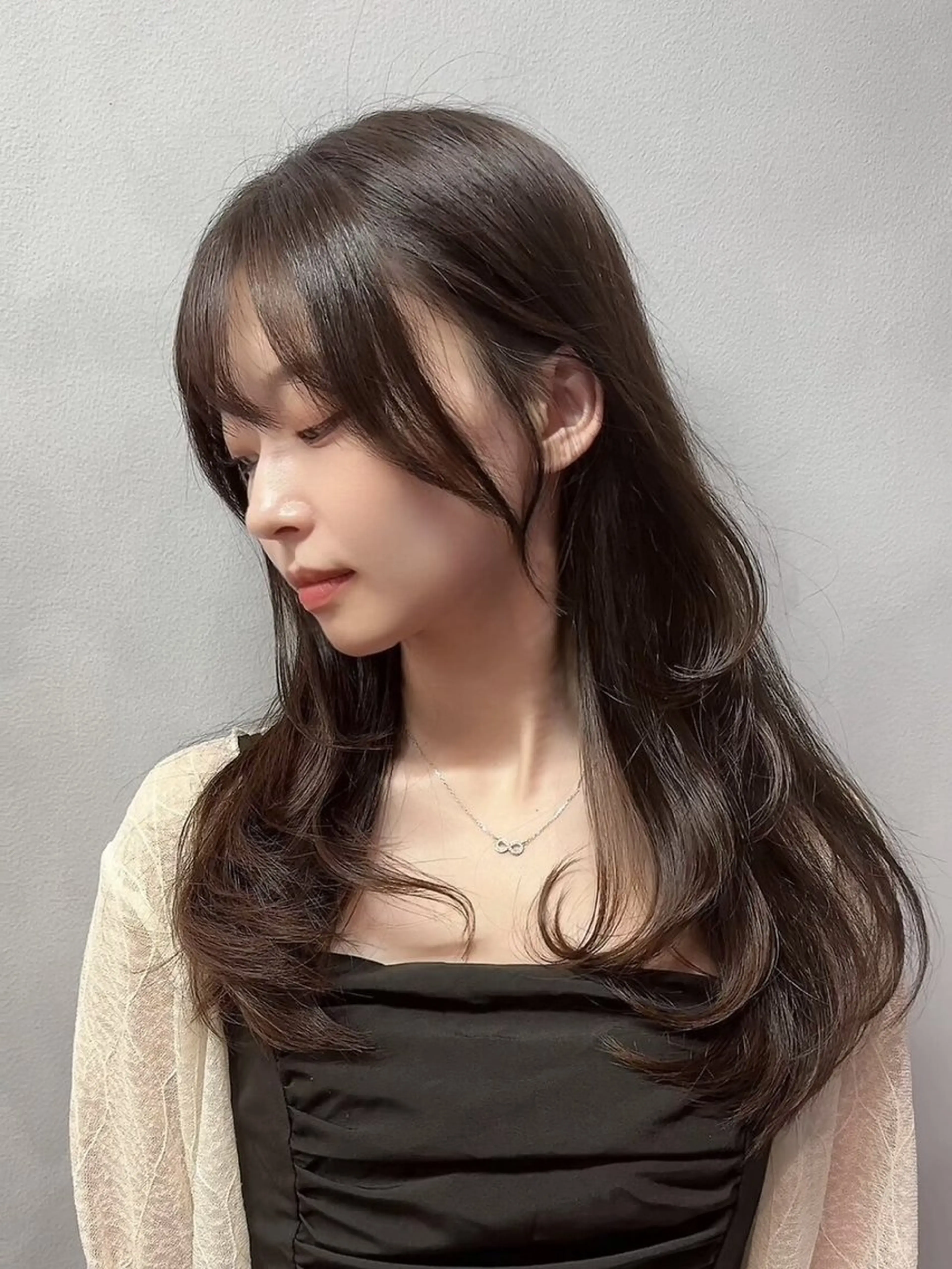 セミロング 顔まわりレイヤー 韓国風ヘア レイヤーカット 韓国STYLE 小久保のヘアスタイル