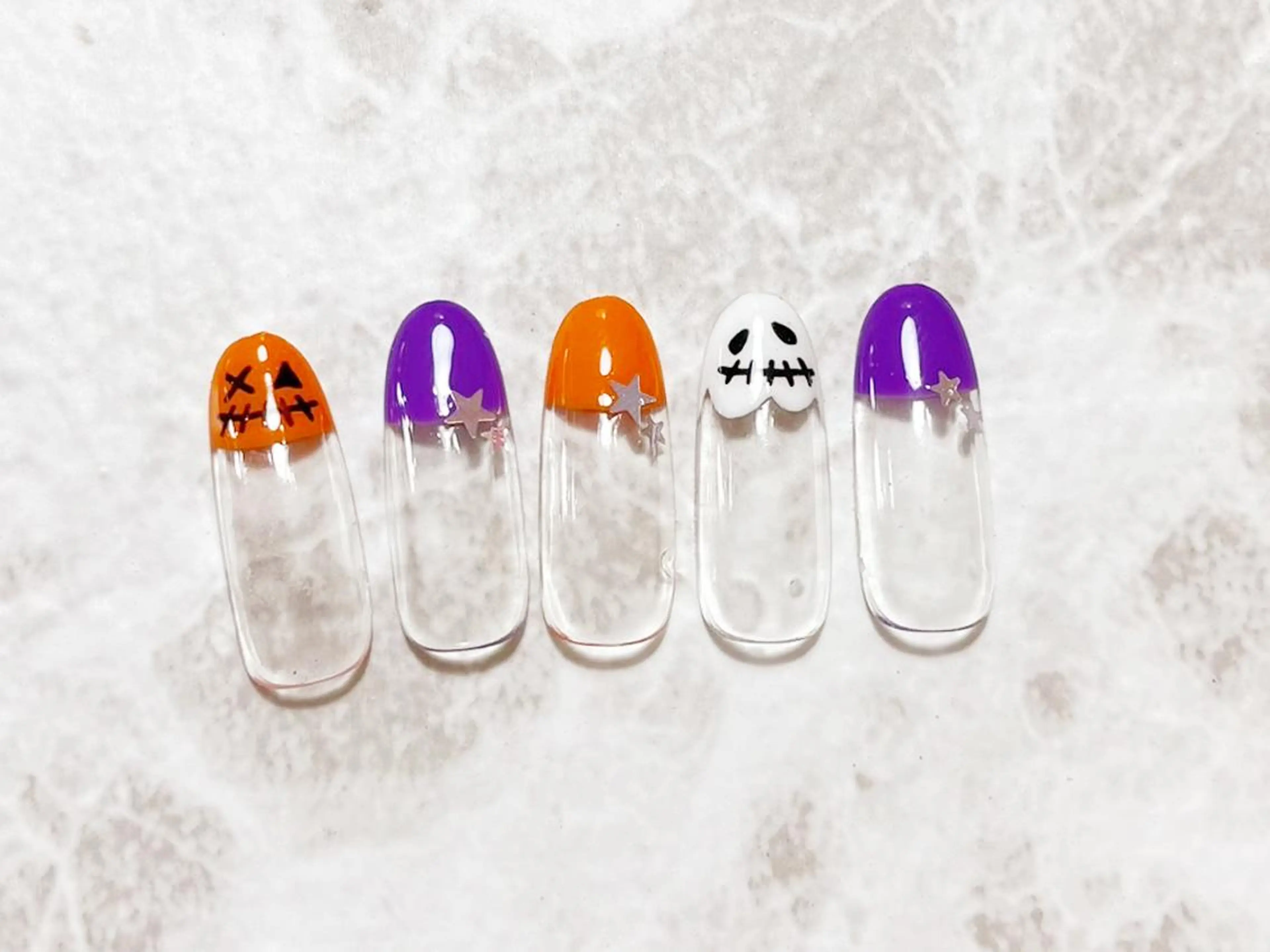 ネイル ハンドネイル マジック ミラーのネイルデザイン