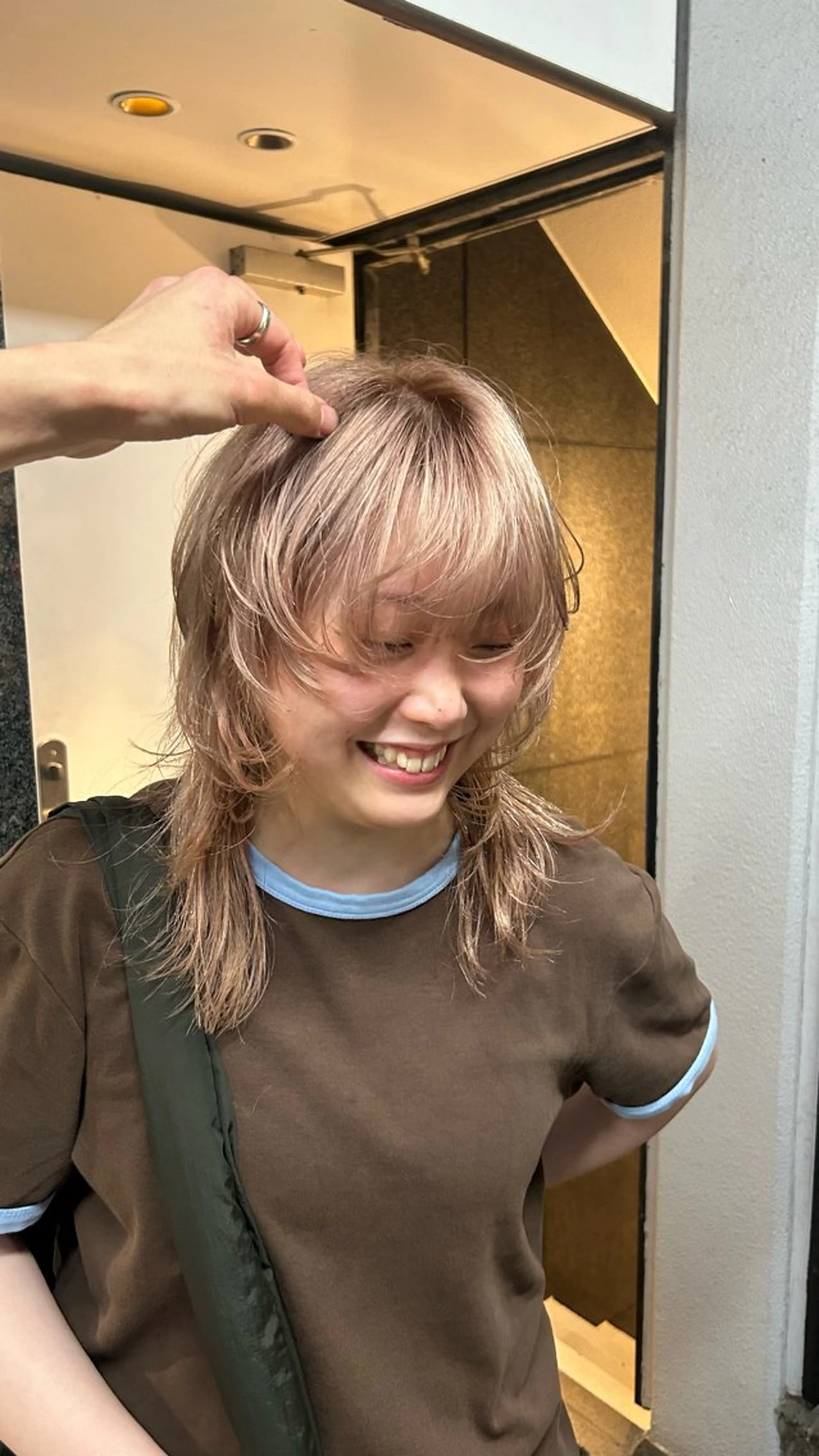 セミロング カラー ベージュカラー ブリーチ ピンクカラー ピンクベージュ レイヤーカット ヘアカラー トリートメント 🌿ボブ パーマ高橋啓太🌿のヘアスタイル