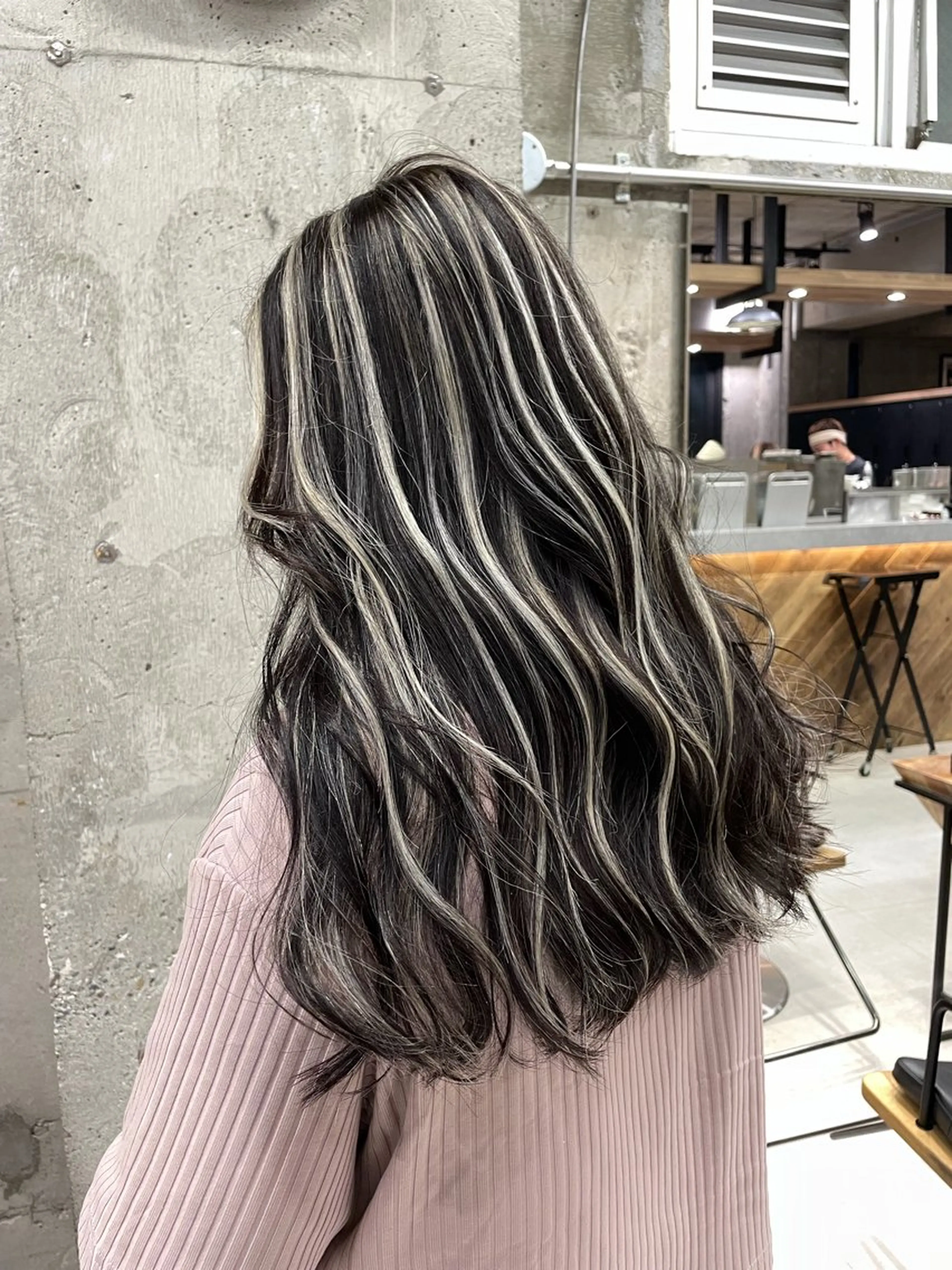 ロング ヘアカラー 🌺ハイライトカラー HINA🌺のヘアスタイル