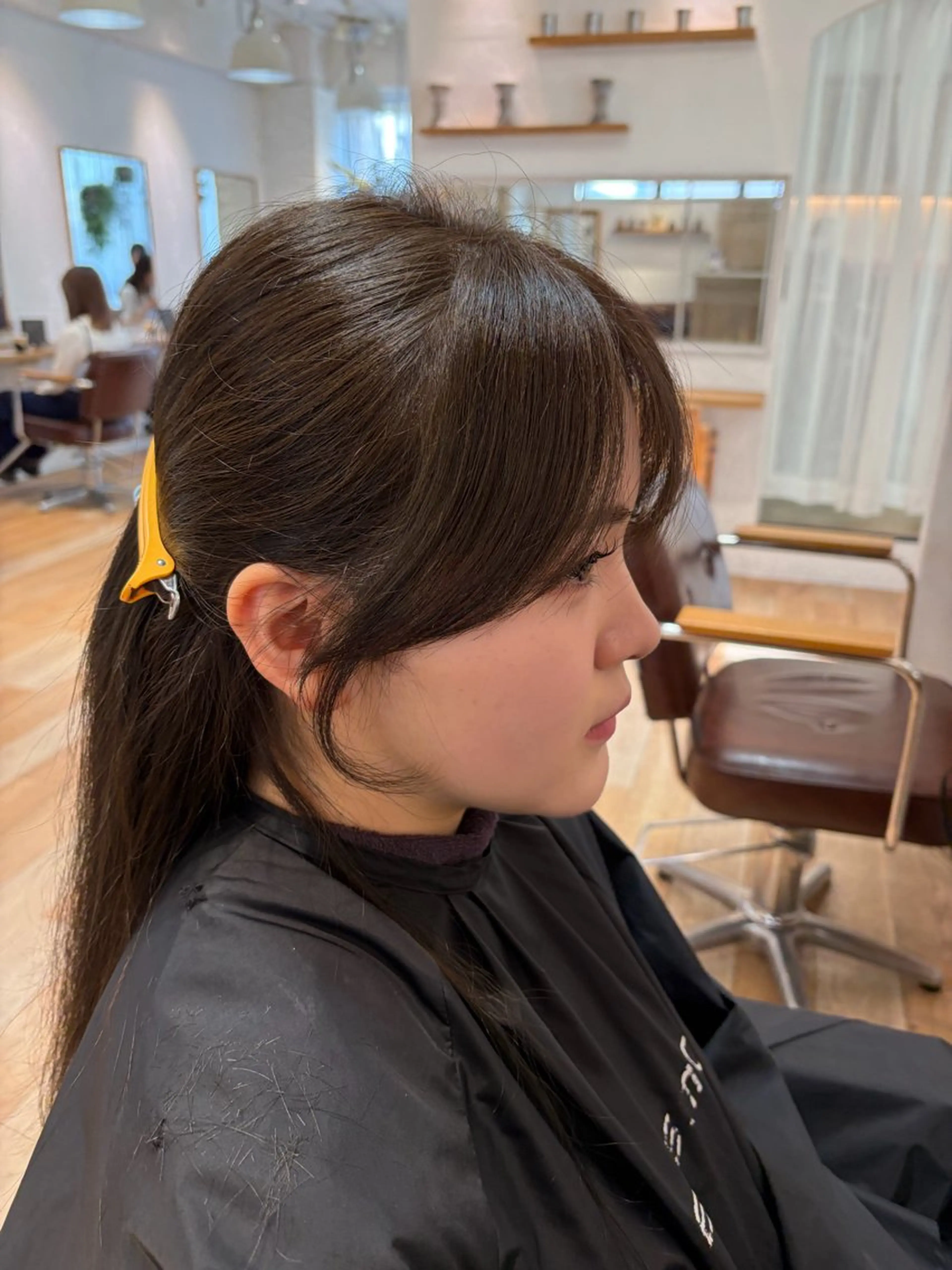 ロング カラー ミルクティー× グレージュMOMOのヘアスタイル