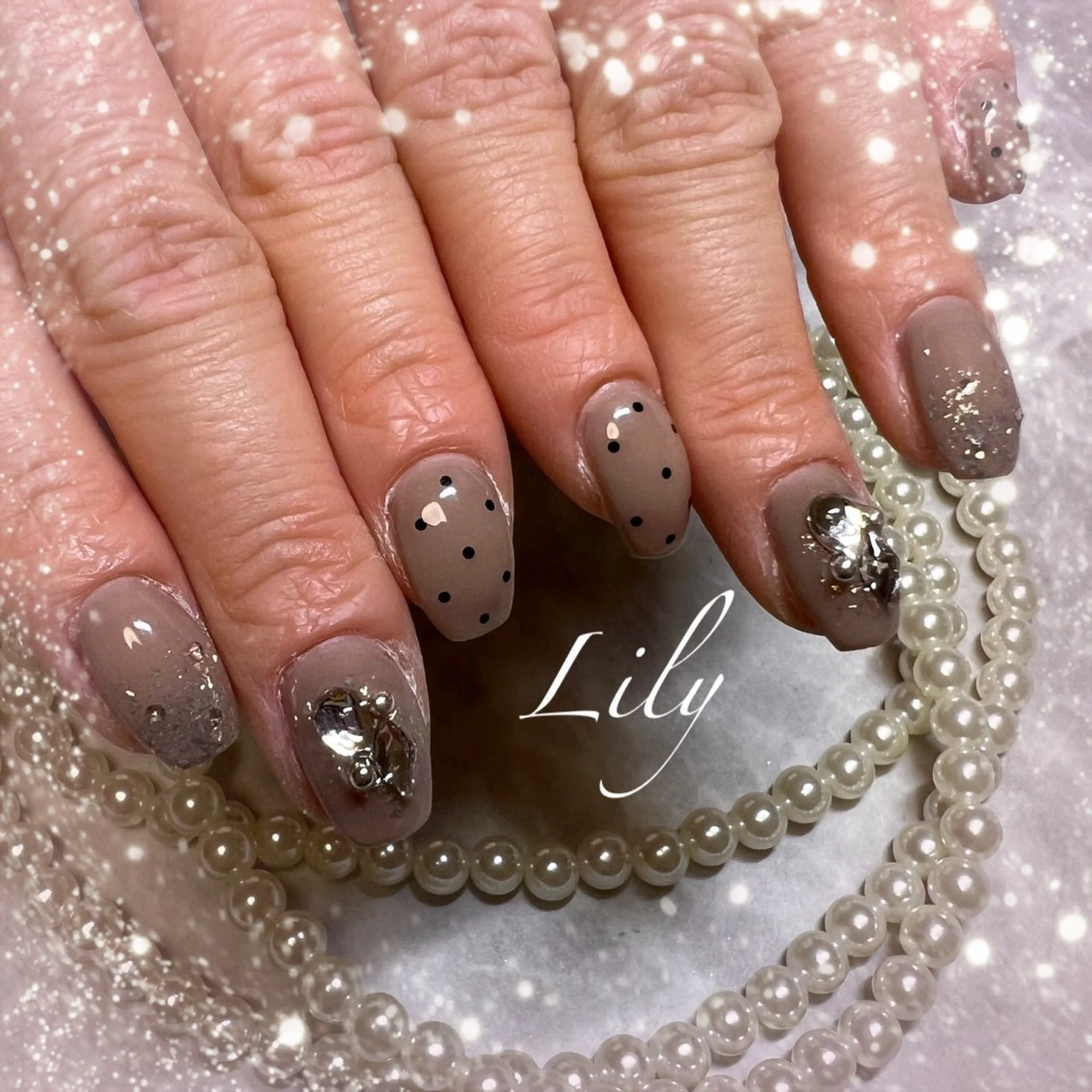 ネイル フットネイル Lily*nail 🌻Mii🌻のネイルデザイン