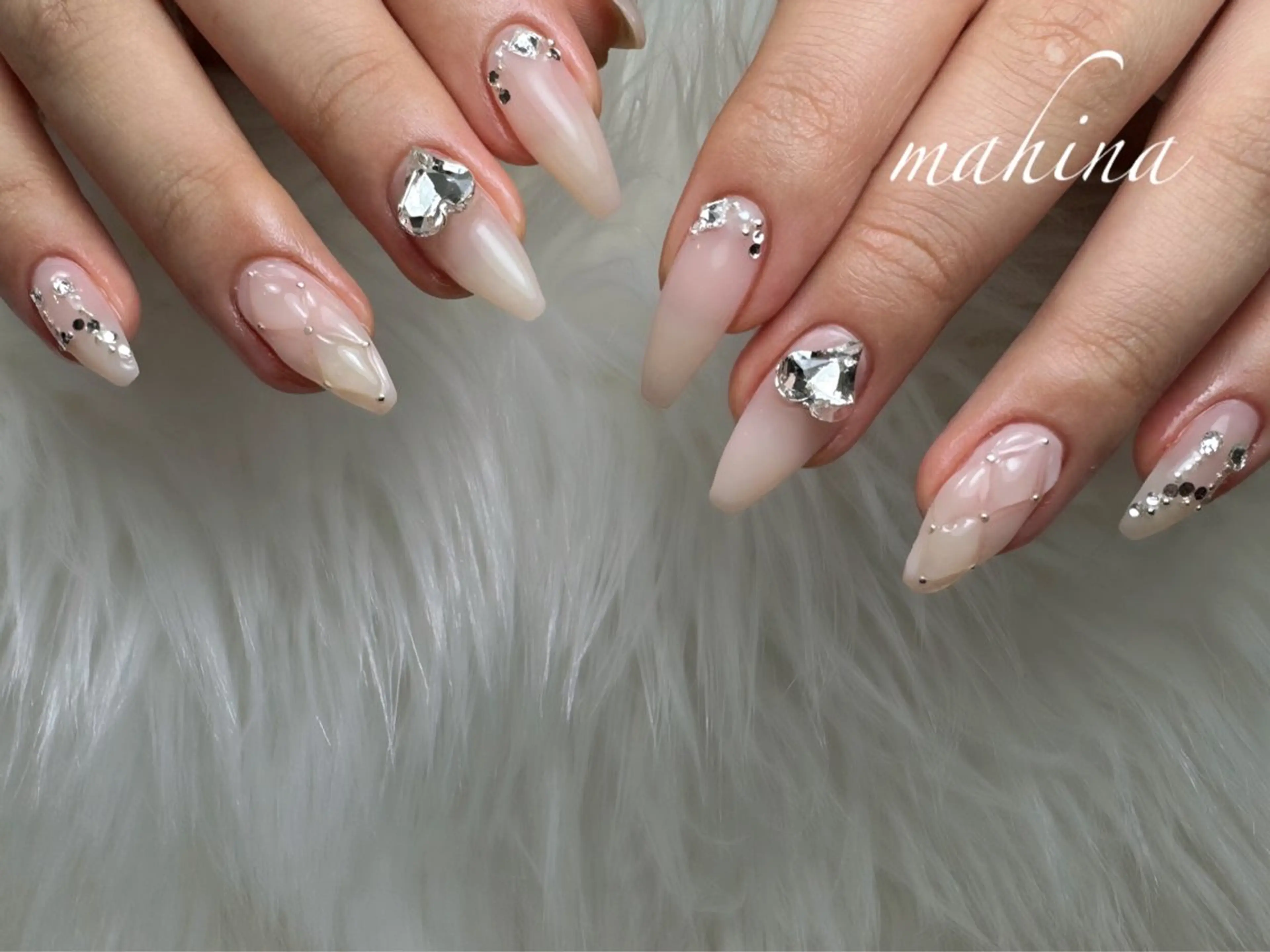 ネイル mahina .tのネイルデザイン