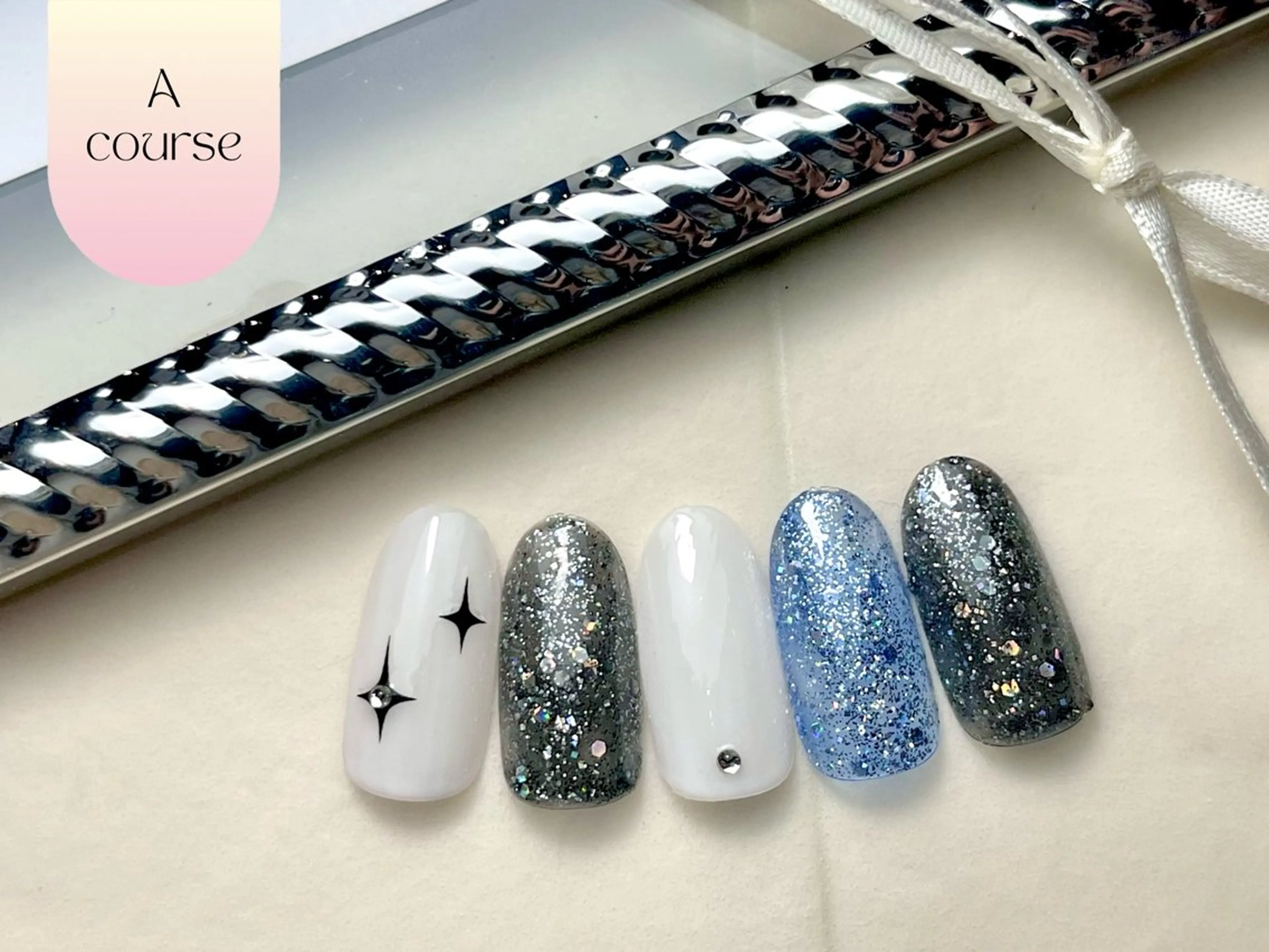 ネイル ハンドネイル アリアグレイス Ranのネイルデザイン