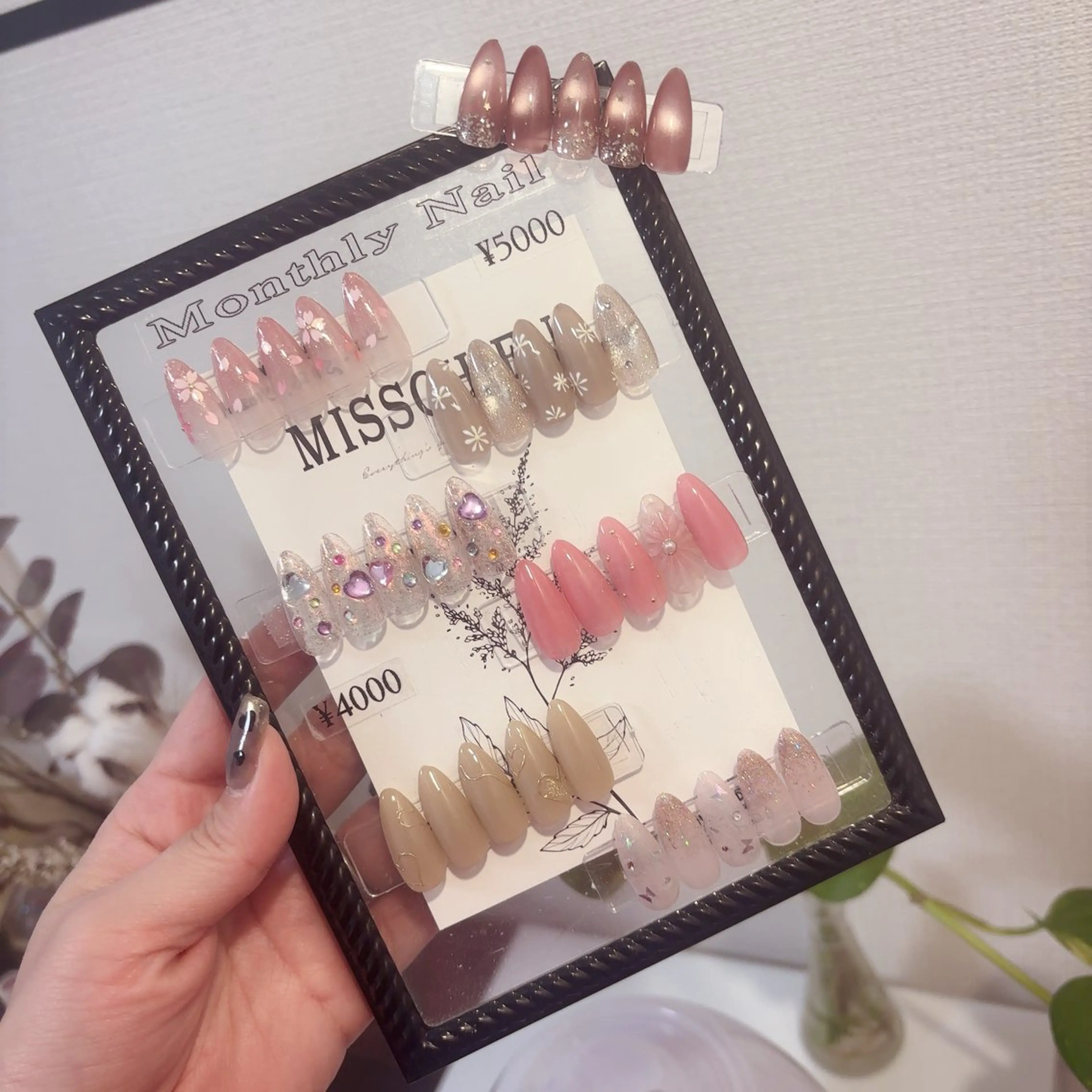 ネイル アートネイル マグネットネイル シンプルネイル ハンドネイル San＆Lily madokaのネイルデザイン