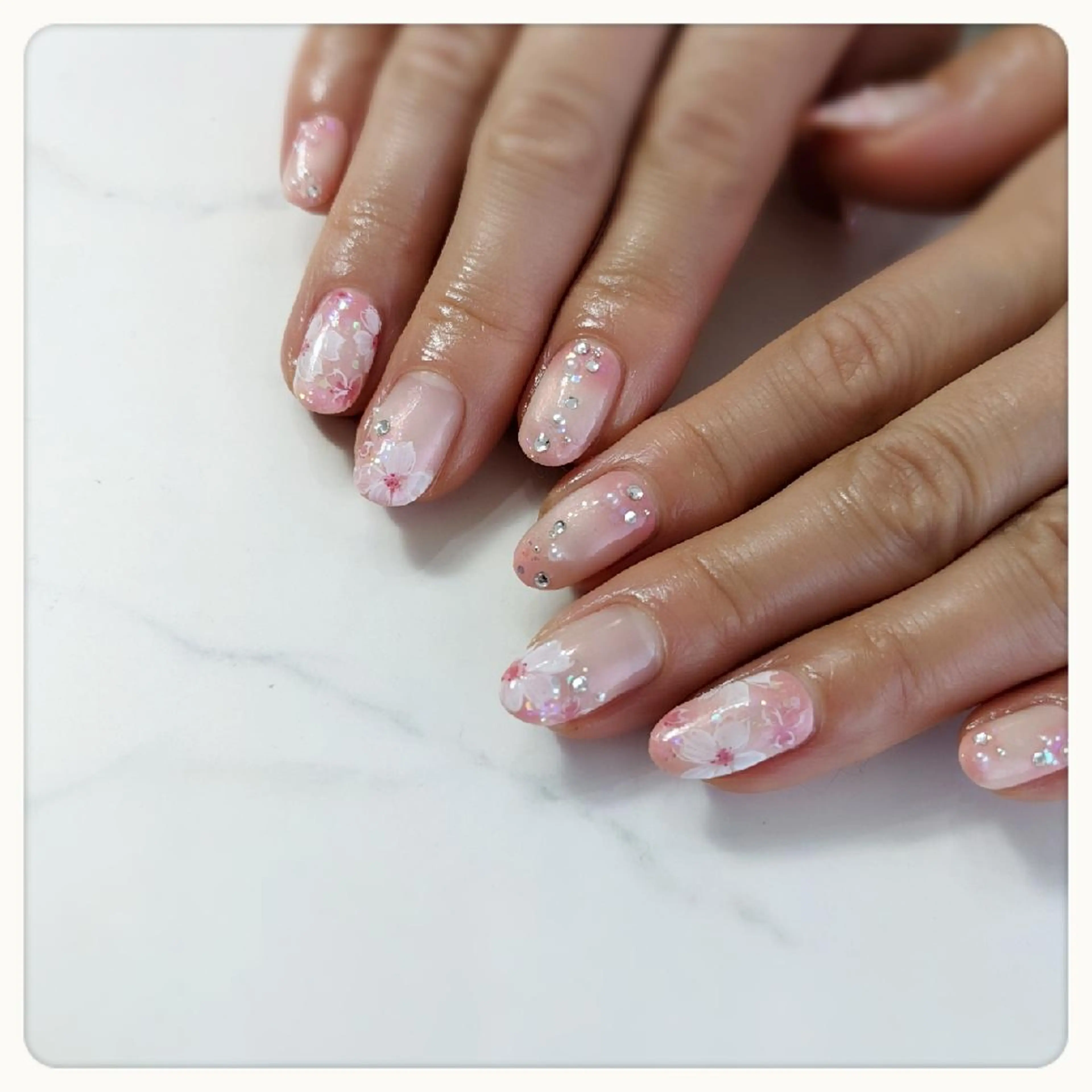 ネイル Mrs Nailのマツエク・マツパデザイン