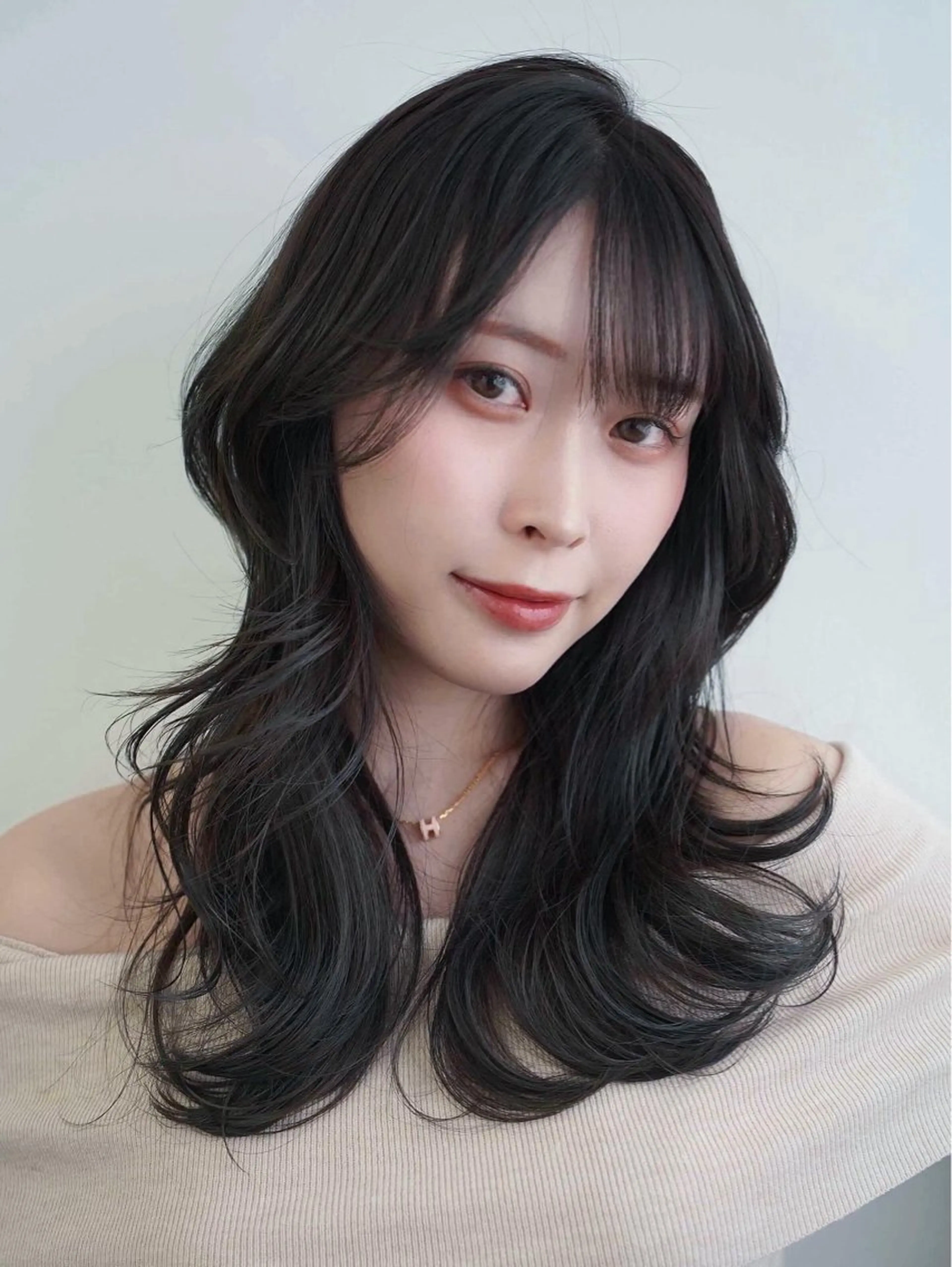 ロング カラー ハイレイヤー レイヤーカット カット 越智 彩心のヘアスタイル