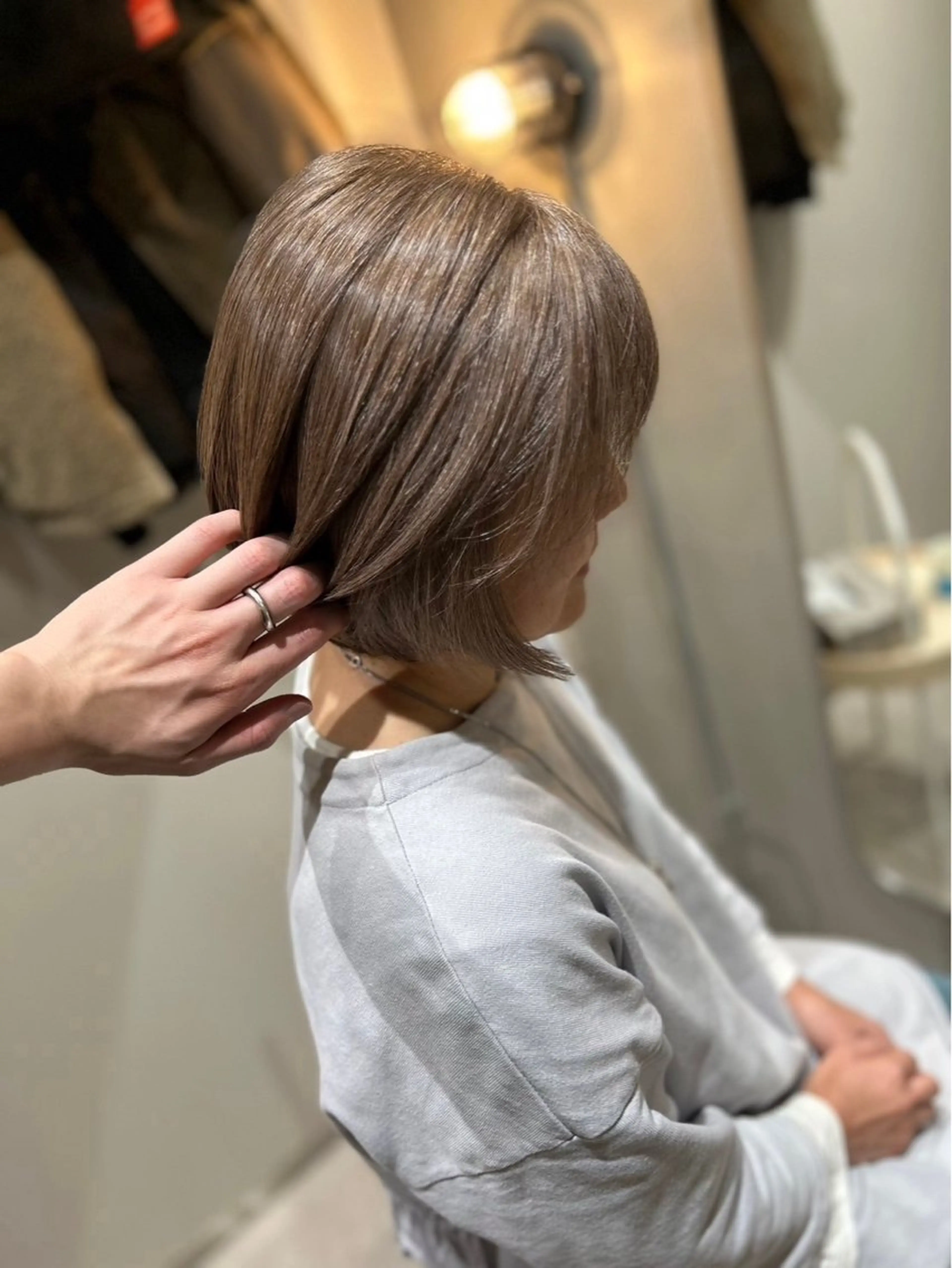 ショート カラー 大和市の白髪ぼかし 職人￤柳川拓哉のヘアスタイル