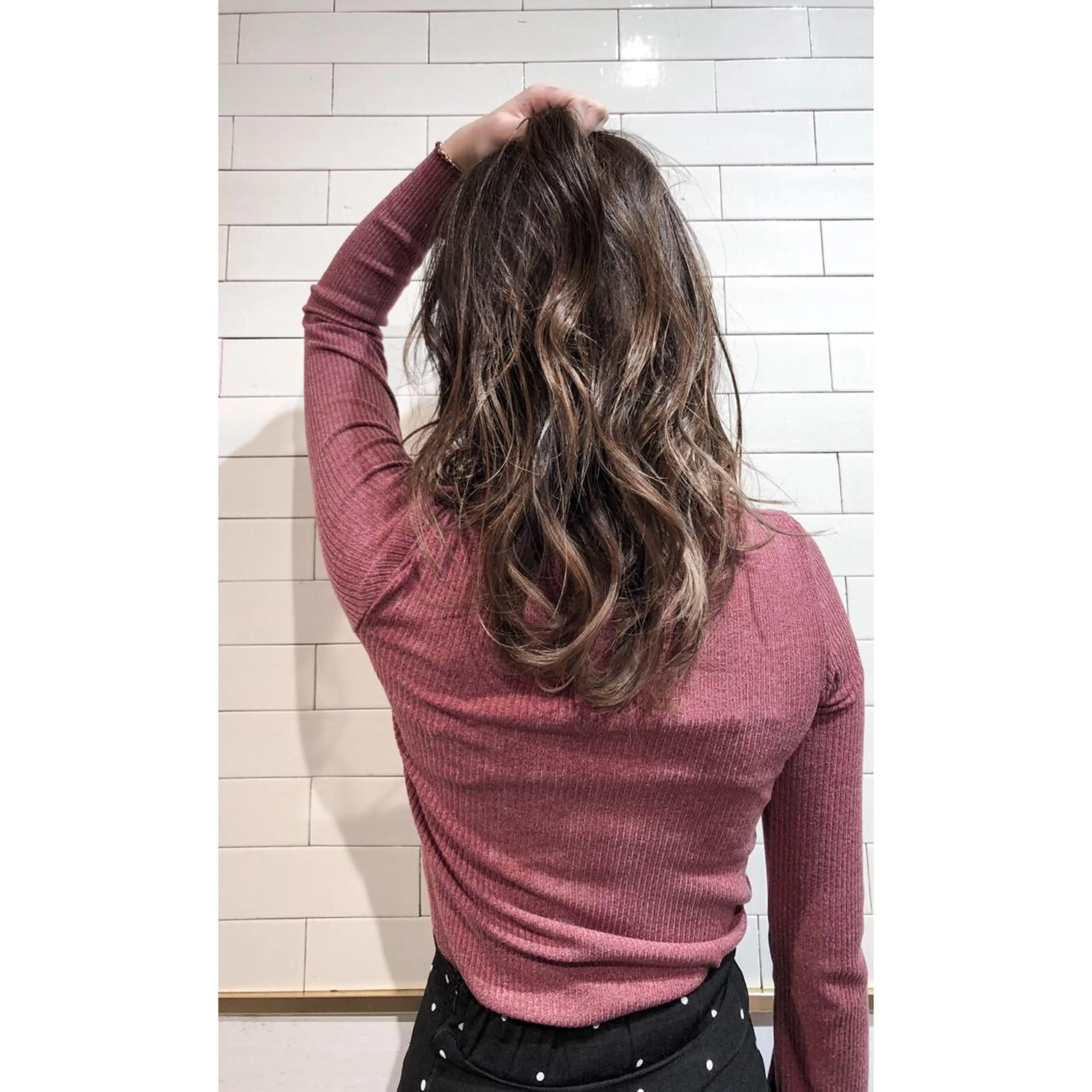 ミディアム EIGHT plum TOKIOリミテッドのヘアスタイル