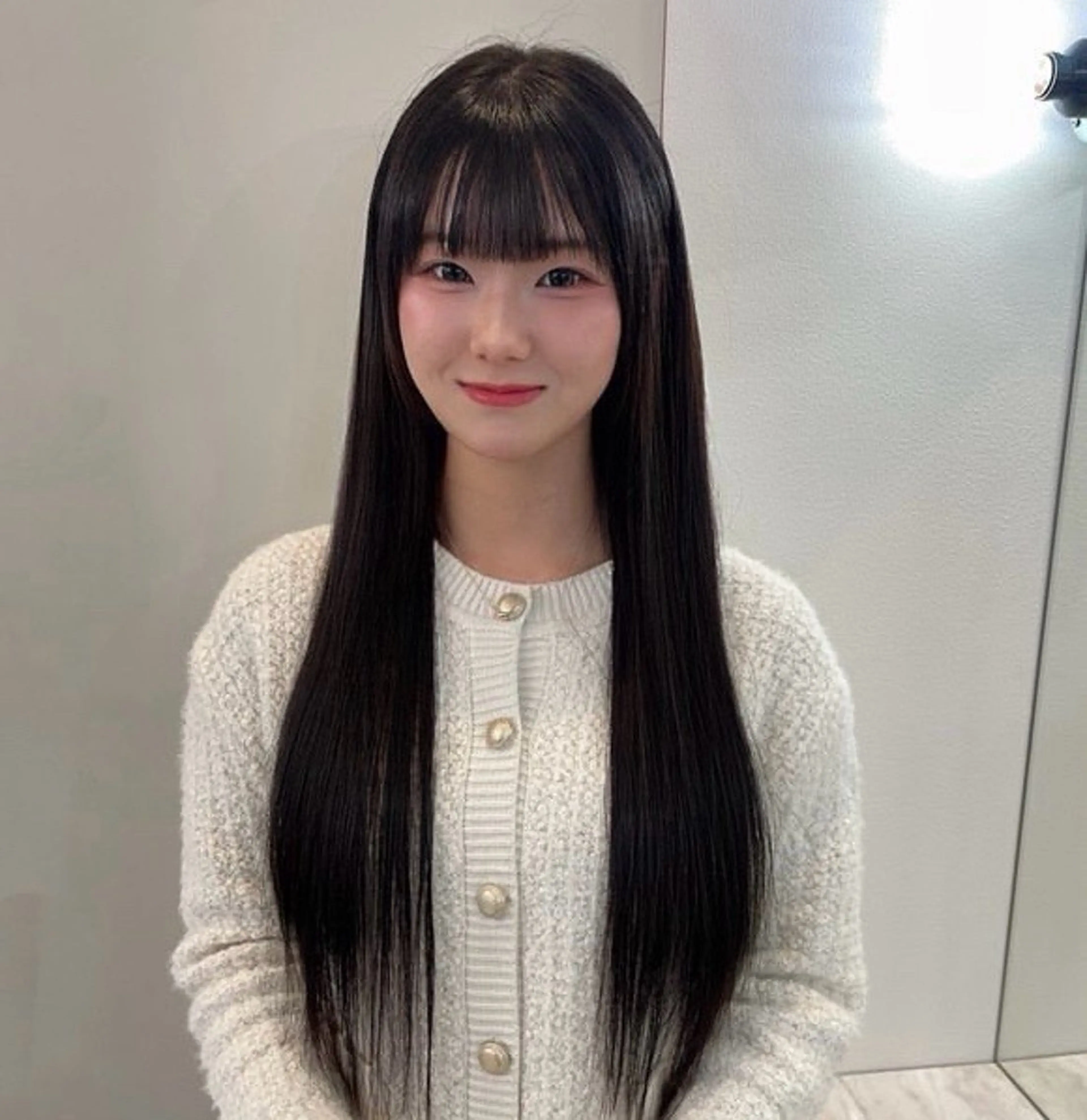ロング エクステ 艶髪×透明感カラー りこのヘアスタイル