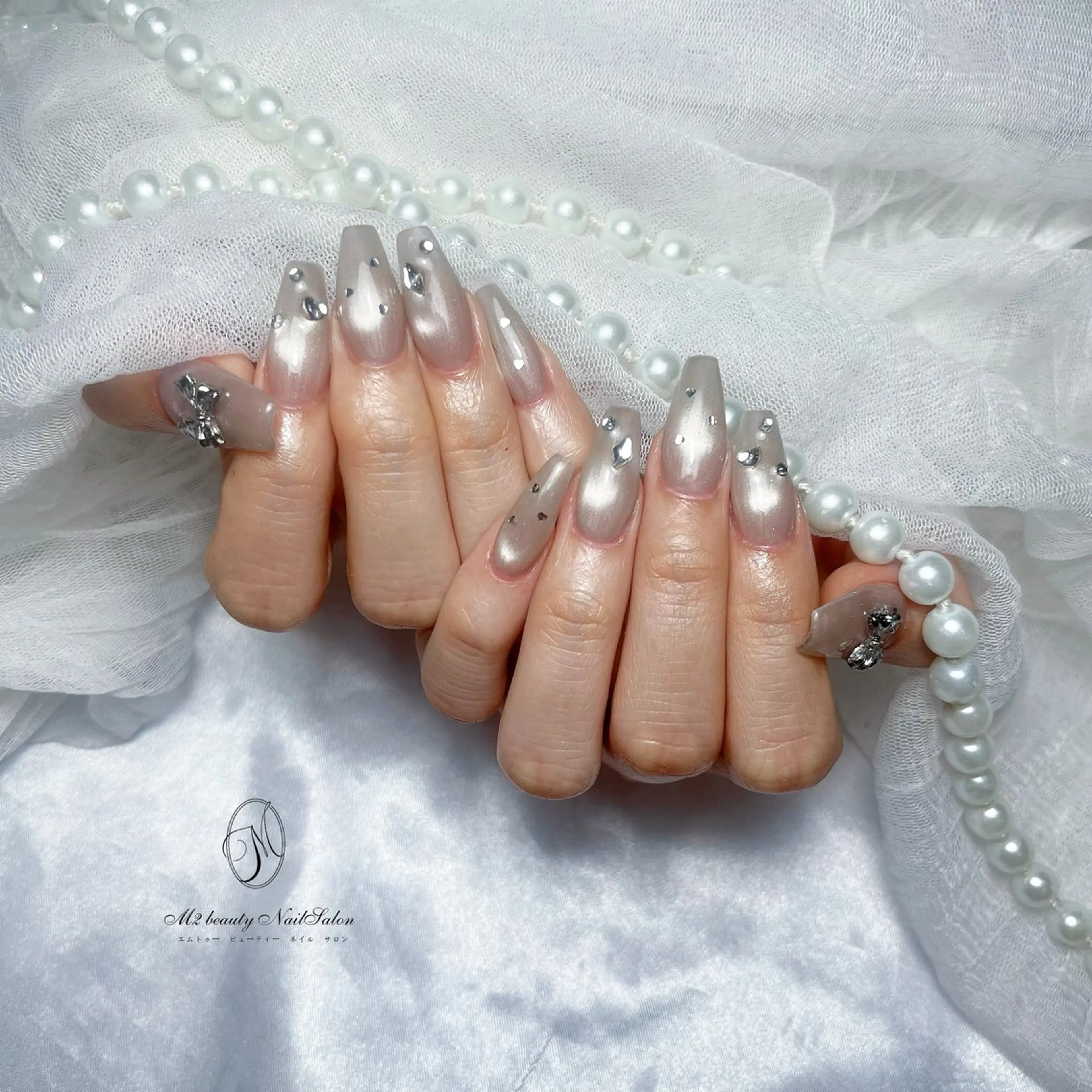 ネイル マグネットネイル ハンドネイル M2 BEAUTY Marieのネイルデザイン