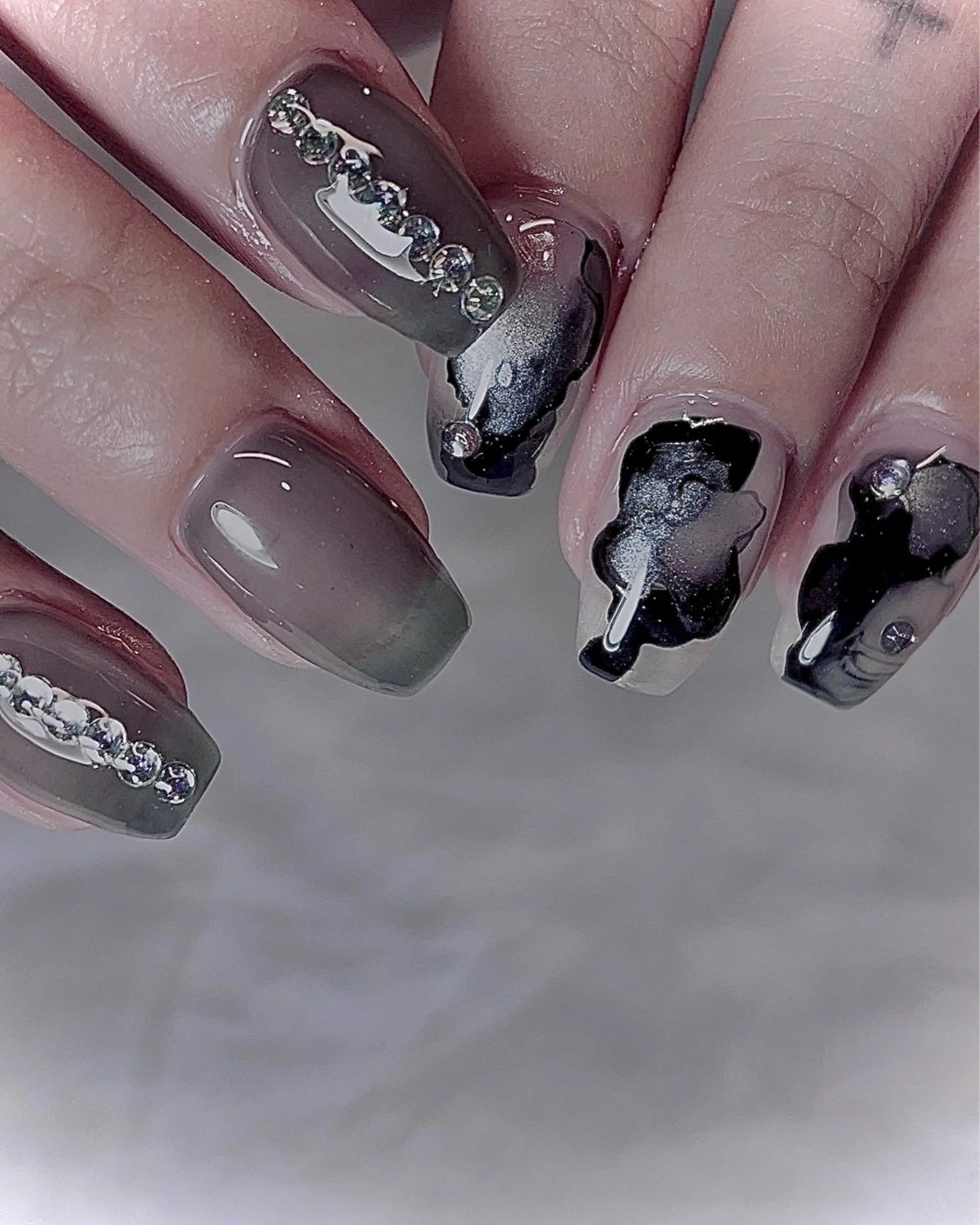 ネイル Spiky とうげ ふうかのネイルデザイン