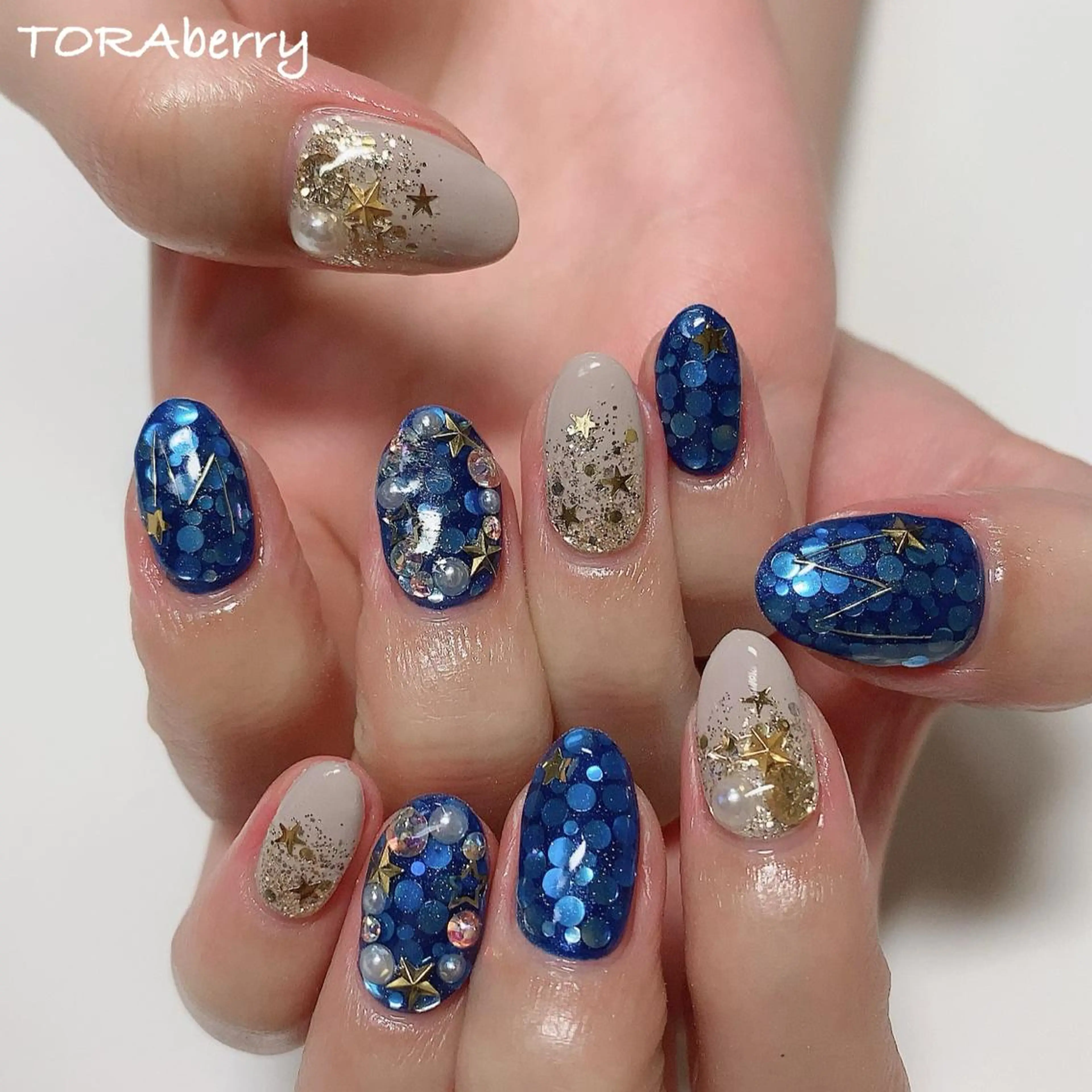 ネイル 冬ネイル ハンドネイル ネイリスト なつみのネイルデザイン