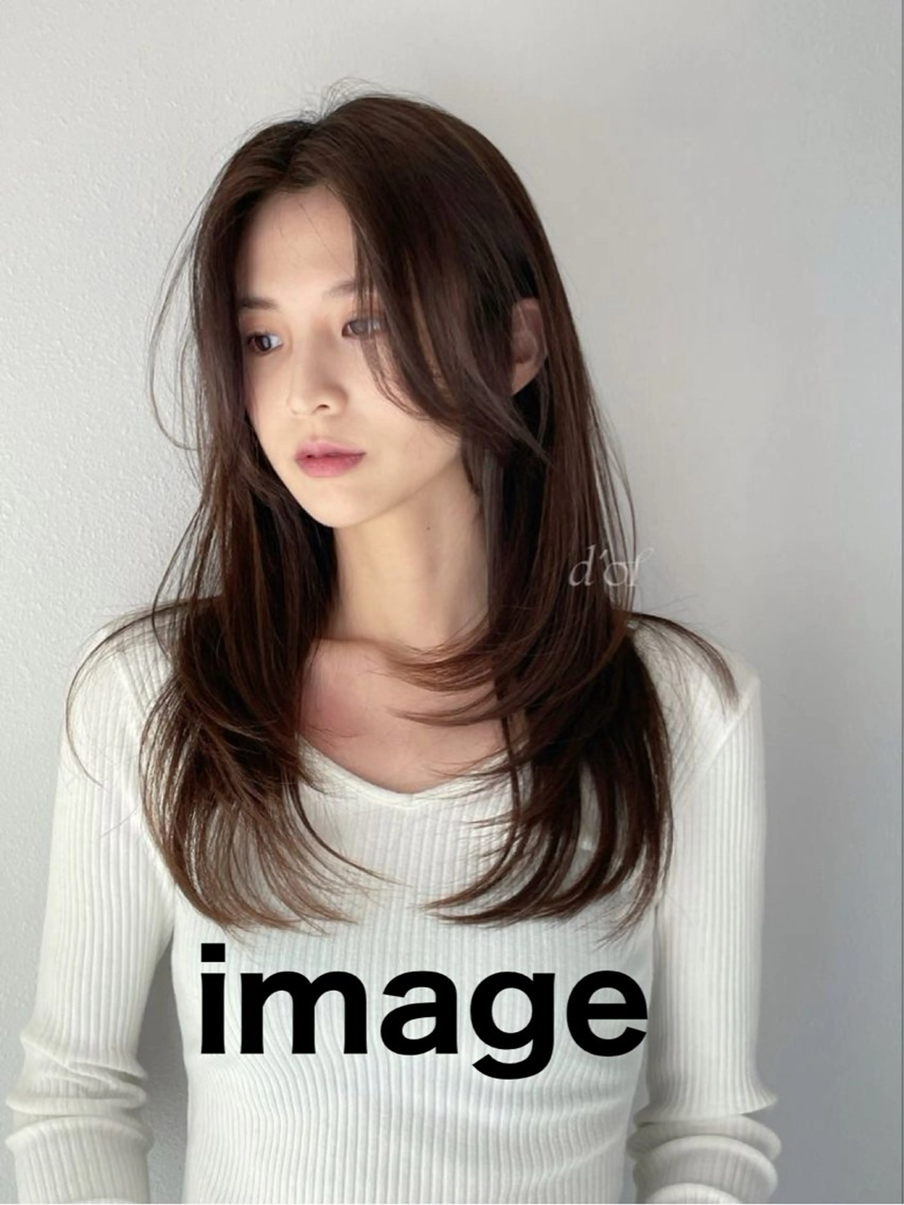セミロング カラー レイヤーカット 岡安優太 顔まわり似合せが得意のヘアスタイル