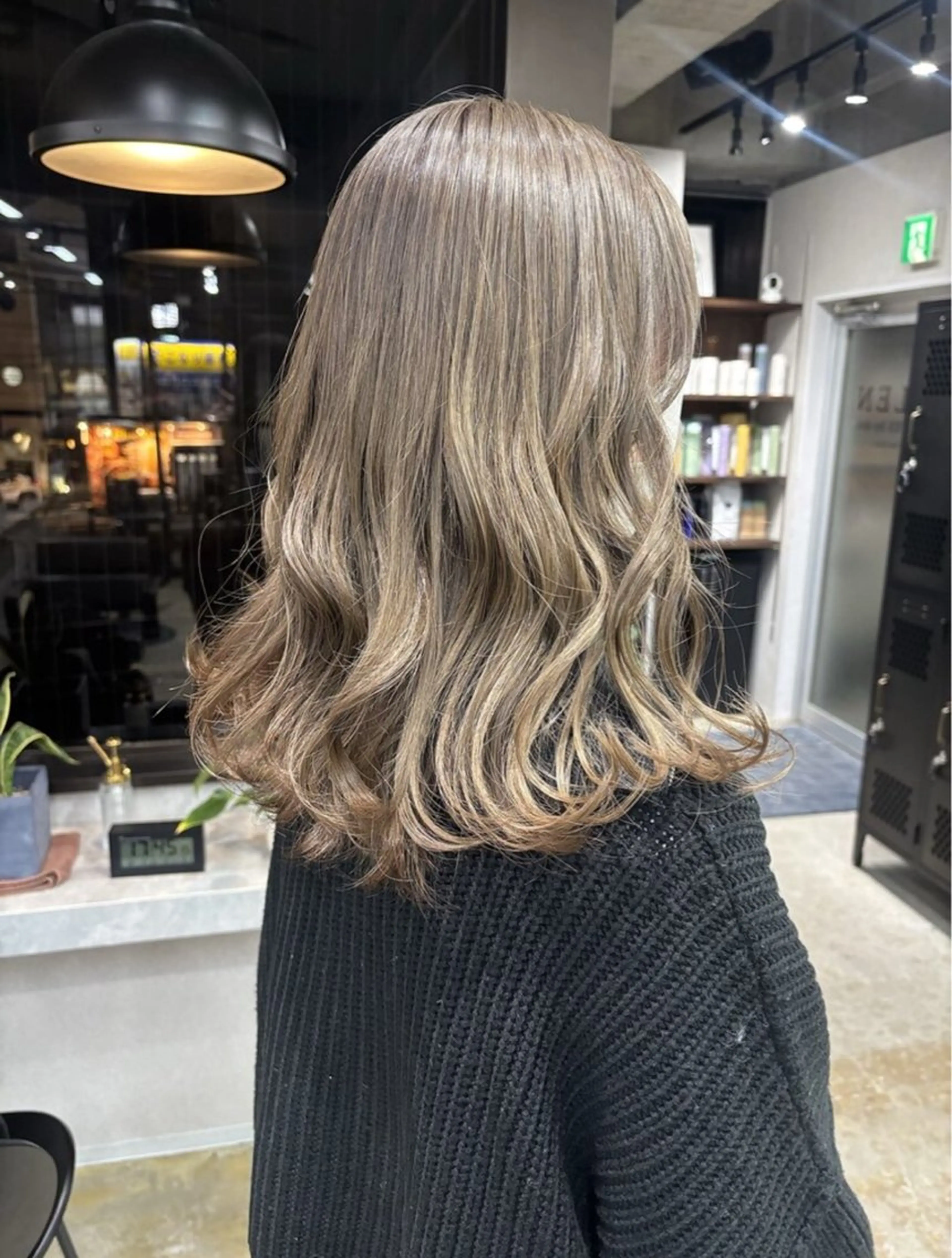 ロング カラー ベージュカラー ミルクティーベージュ ヘアカラー ニュアンスカラー/ 🫧レミ(坊主)のヘアスタイル