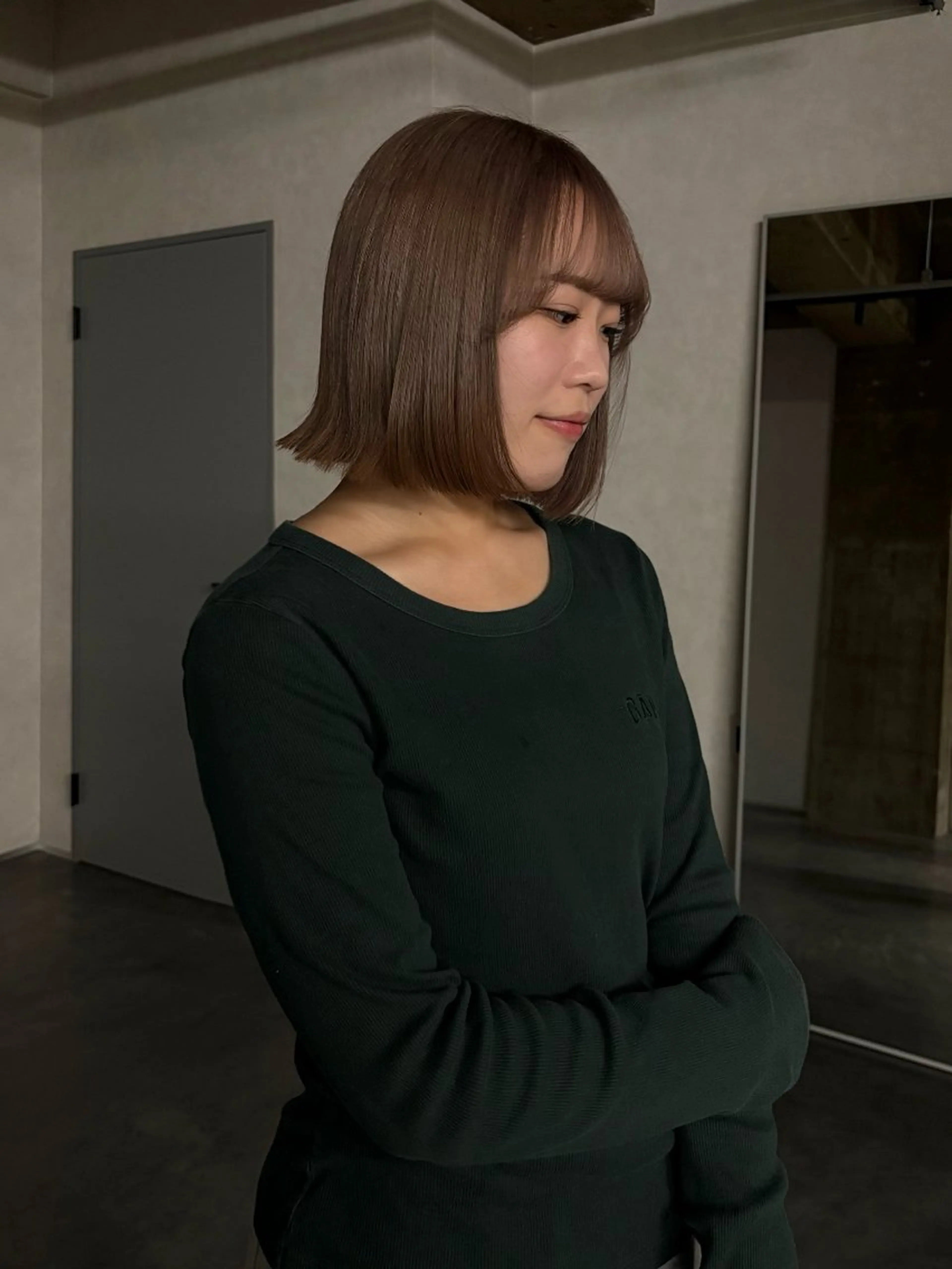 カラー 中川 穂乃果のヘアスタイル