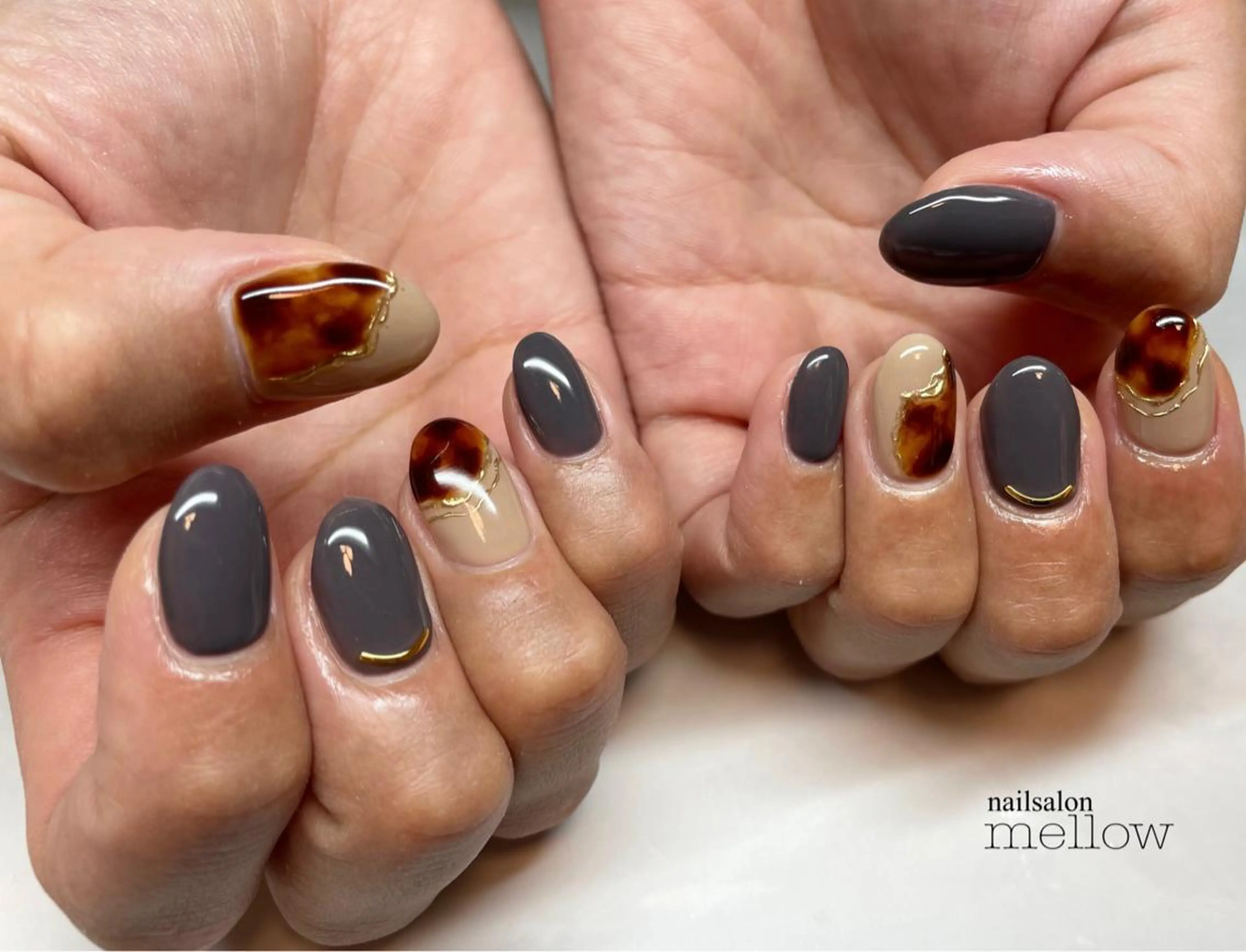 ネイル べっ甲ネイル 大山 浩美のネイルデザイン