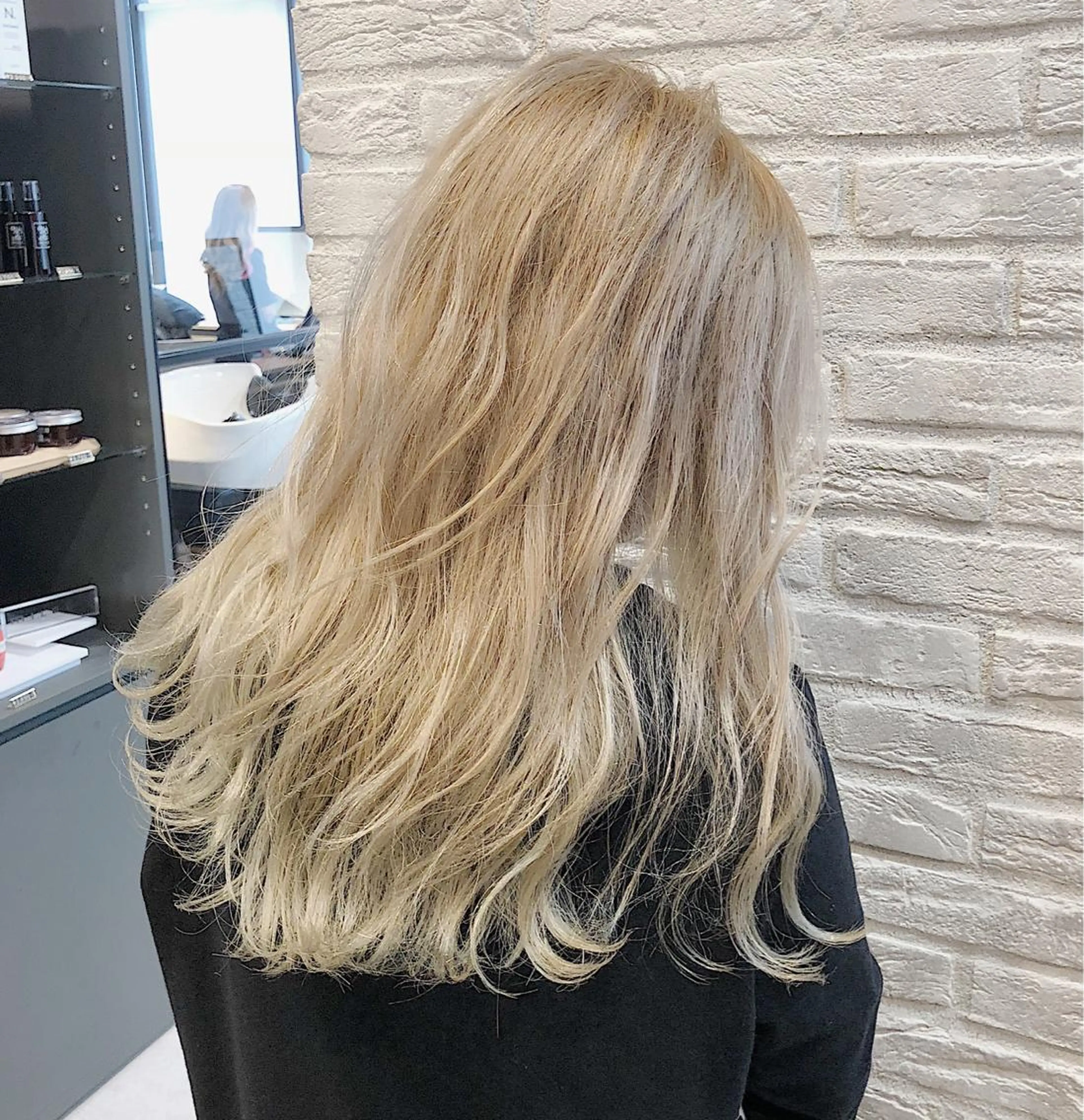 セミロング カラー ベージュカラー ブリーチ ミルクティーベージュ ノンダメージ髪質改善 カラー💎/KURAのヘアスタイル