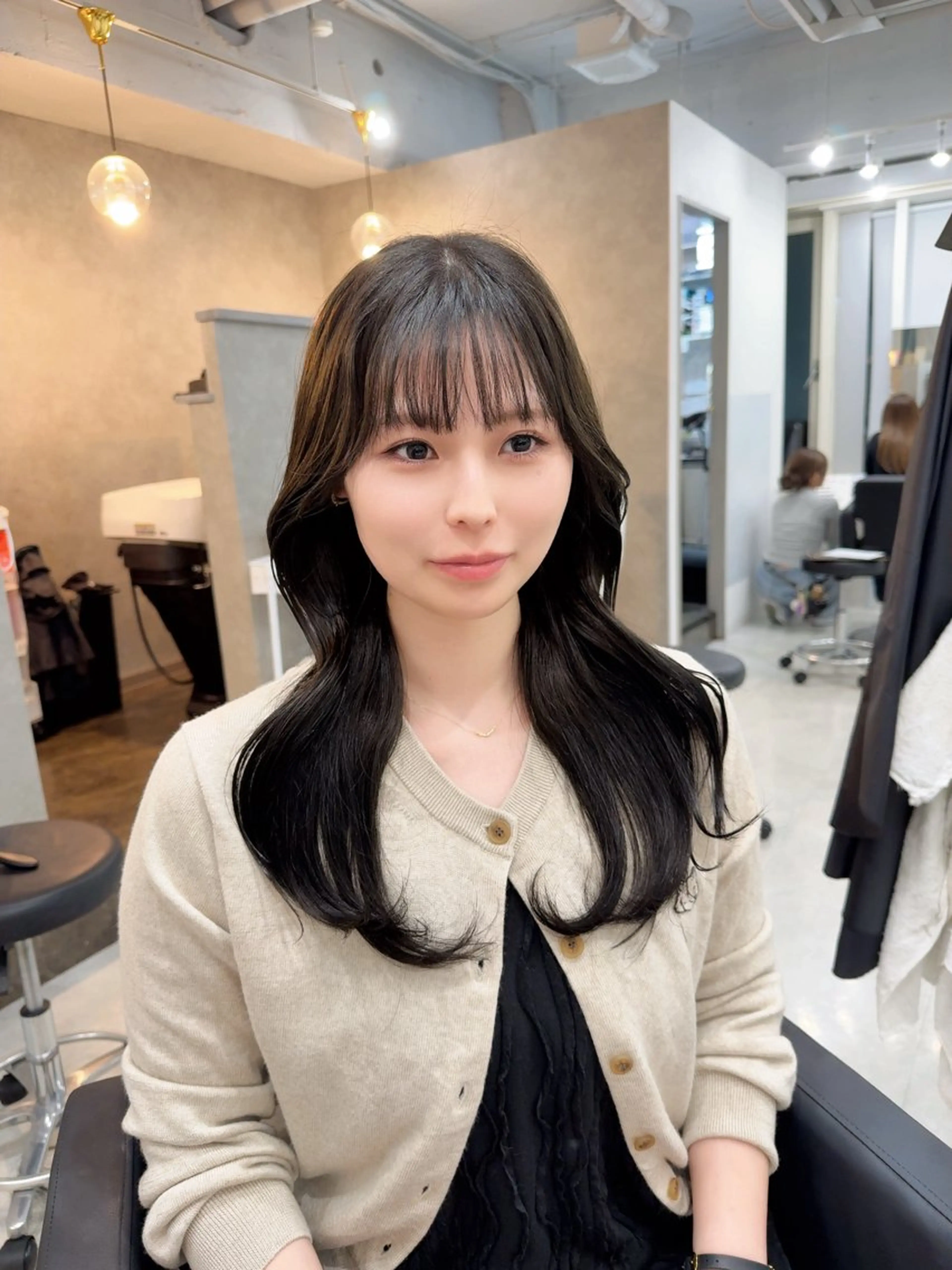 【👀前髪の割れ、生えぐせが気になる人必見👀】クロスパーマ➕フルカラーの写真